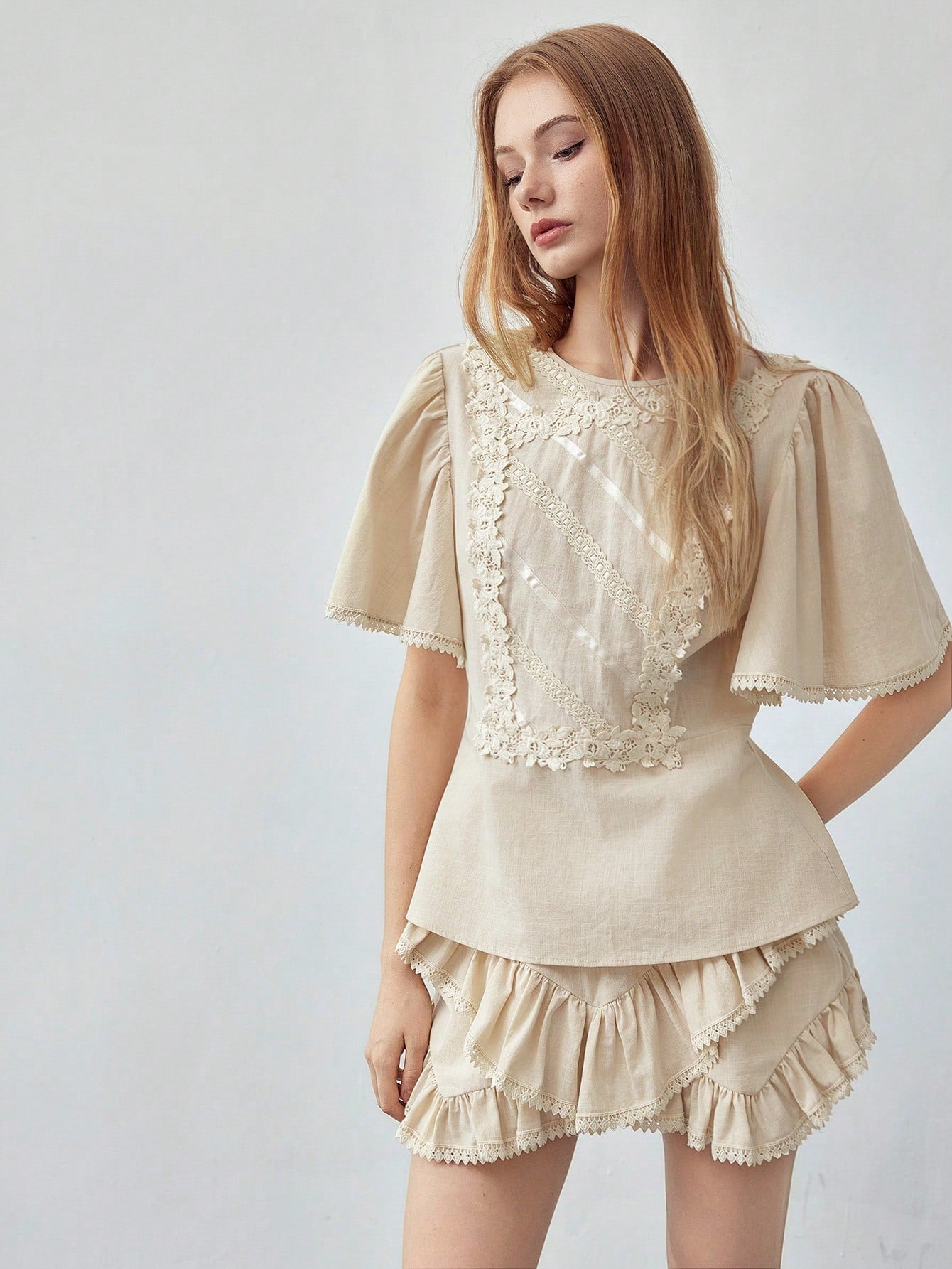 CM-TS509245 Women Casual Seoul Style Contrast Lace Round Neck Batwing Sleeve Zipper Blouse - Apricot
