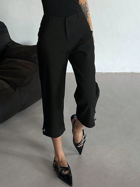 CM-BS523221 Women Casual Seoul Style Solid Color Straight Leg Capri Pants - Black