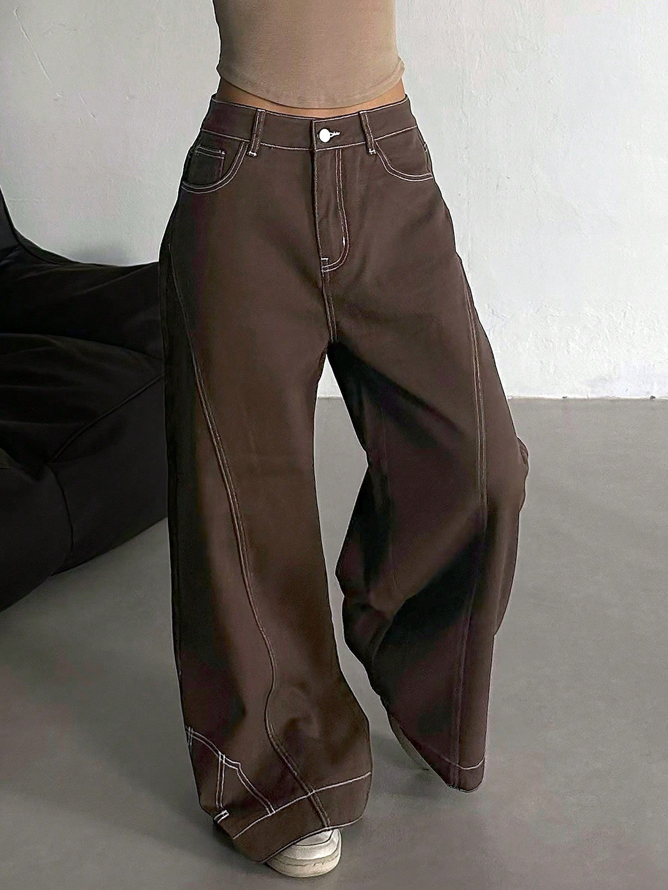 CM-BS890943 Women Casual Seoul Style Distressed Washed Decorative Pocket Wide Leg Jeans - Redwood