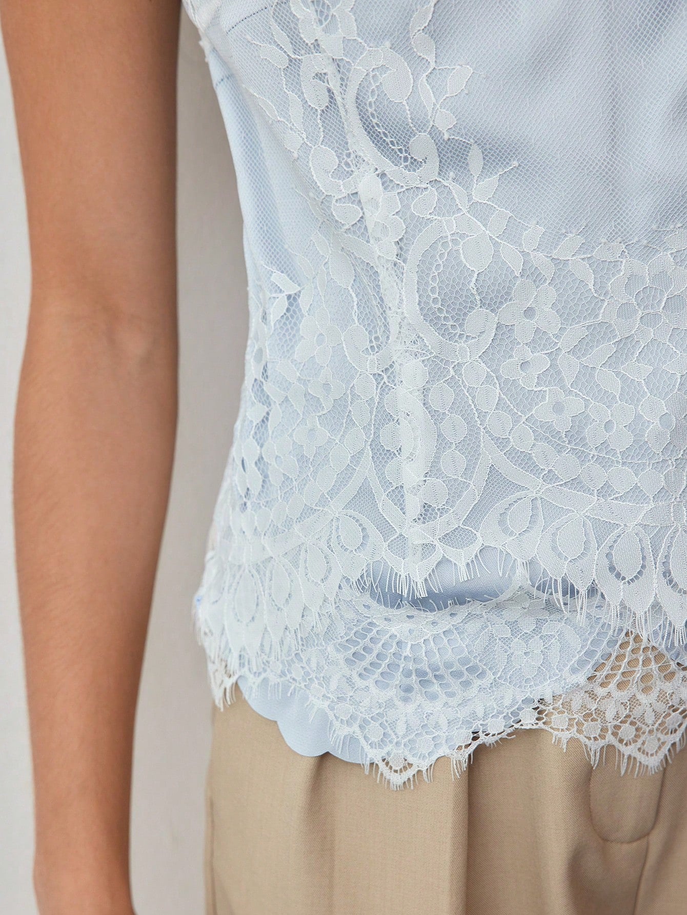 CM-TS111887 Women Elegant Seoul Style Contrast Lace Round Neck Sleeveless Blouse - Blue