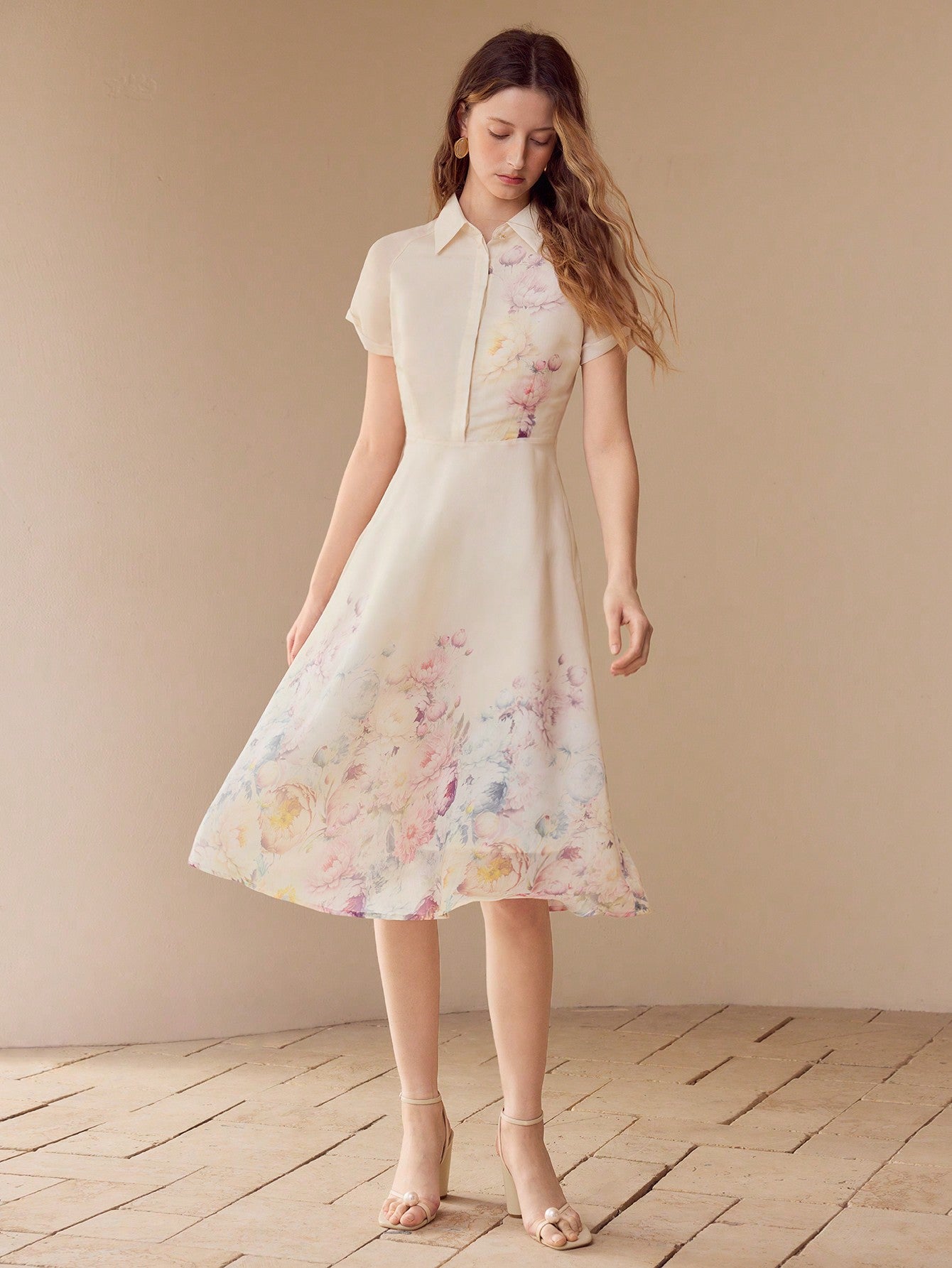 CM-DS360063 Women Elegant Seoul Style Notched Neckline Short Sleeve Organza Floral Print Midi Dress - Apricot