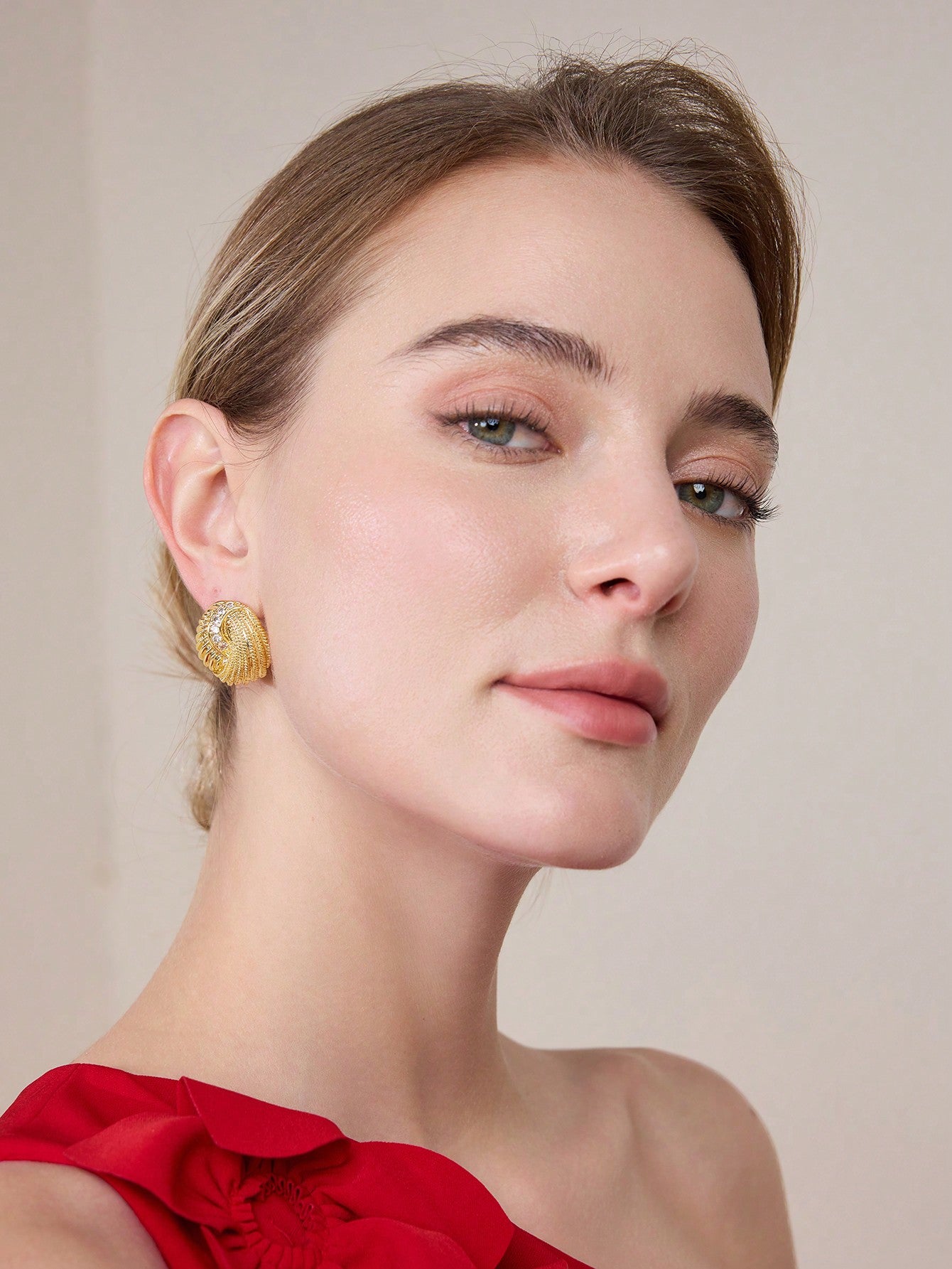 CM-AXS507171 Women Trendy Seoul Style Gold Spiral Micro-Inlay Cubic Zirconia Oval Earrings