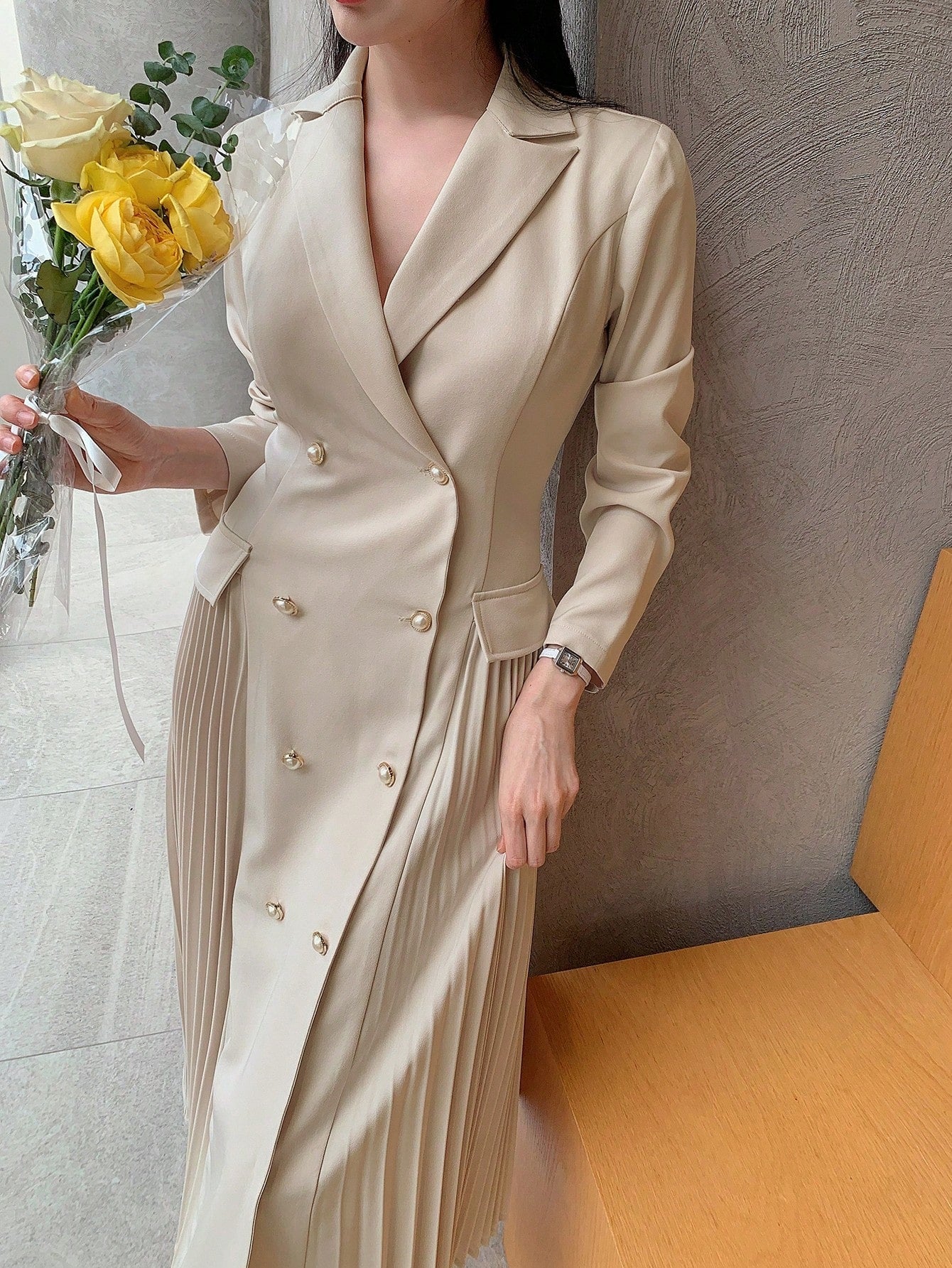 CM-DS880101 Women Elegant Seoul Style Solid Color Patchwork Pleated Mid-Length Dress - Apricot