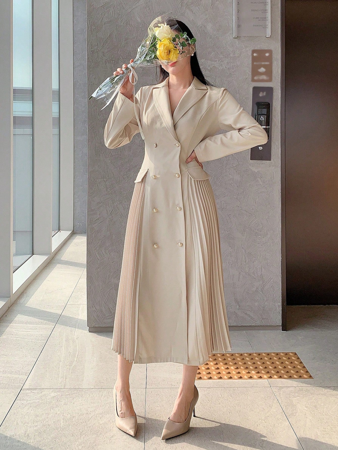 CM-DS880101 Women Elegant Seoul Style Solid Color Patchwork Pleated Mid-Length Dress - Apricot