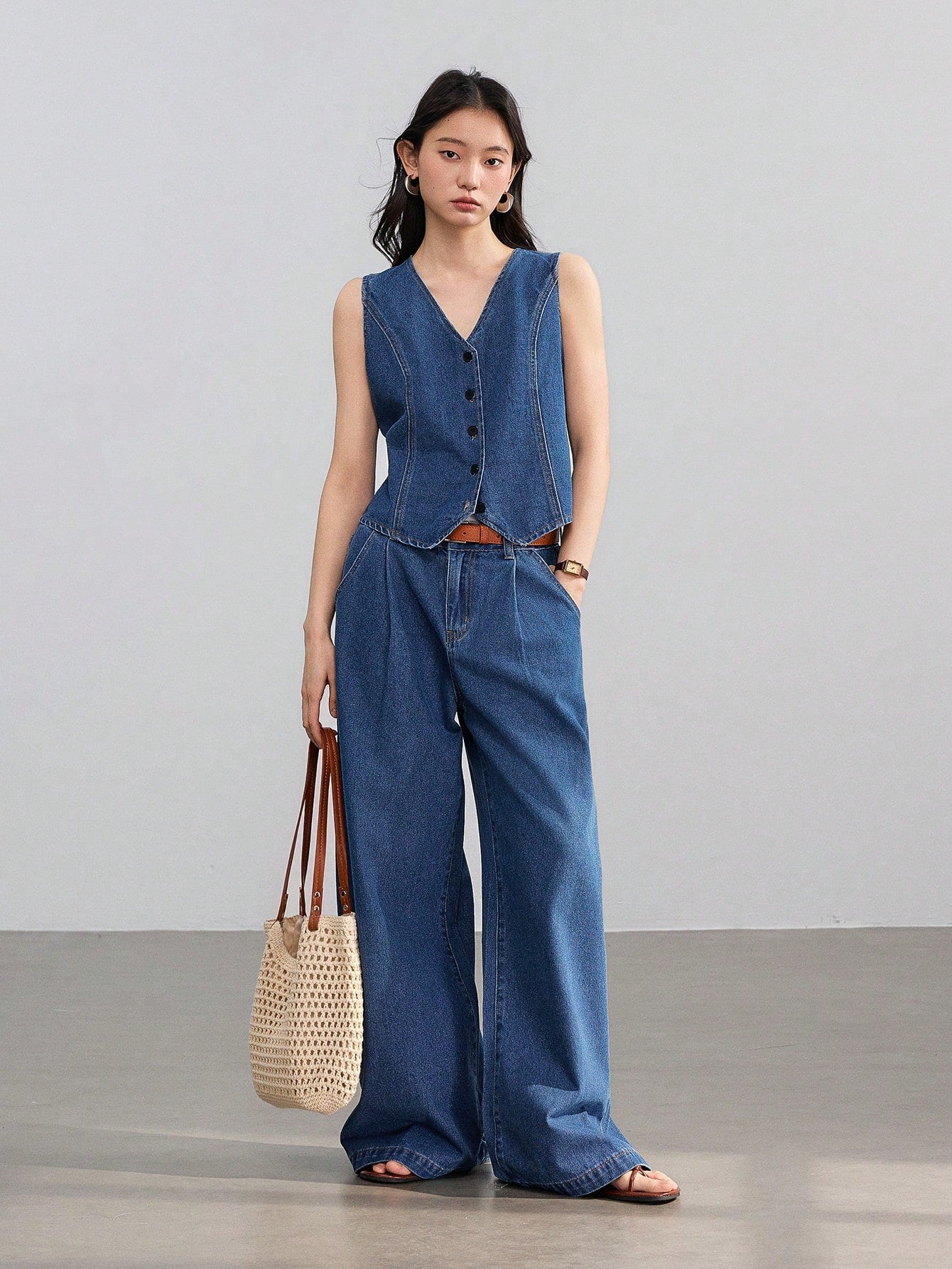 CM-SS391996 Women Casual Seoul Style Medium Wash V-Neck Sleeveless Top With Denim Pants - Set