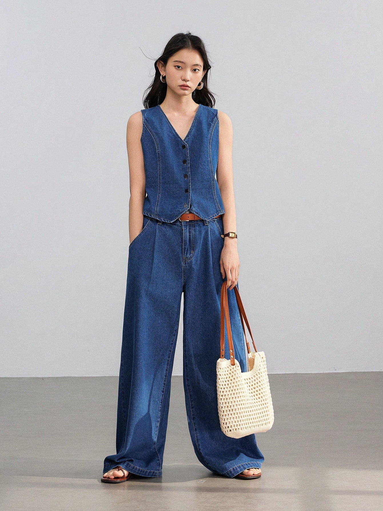CM-SS391996 Women Casual Seoul Style Medium Wash V-Neck Sleeveless Top With Denim Pants - Set