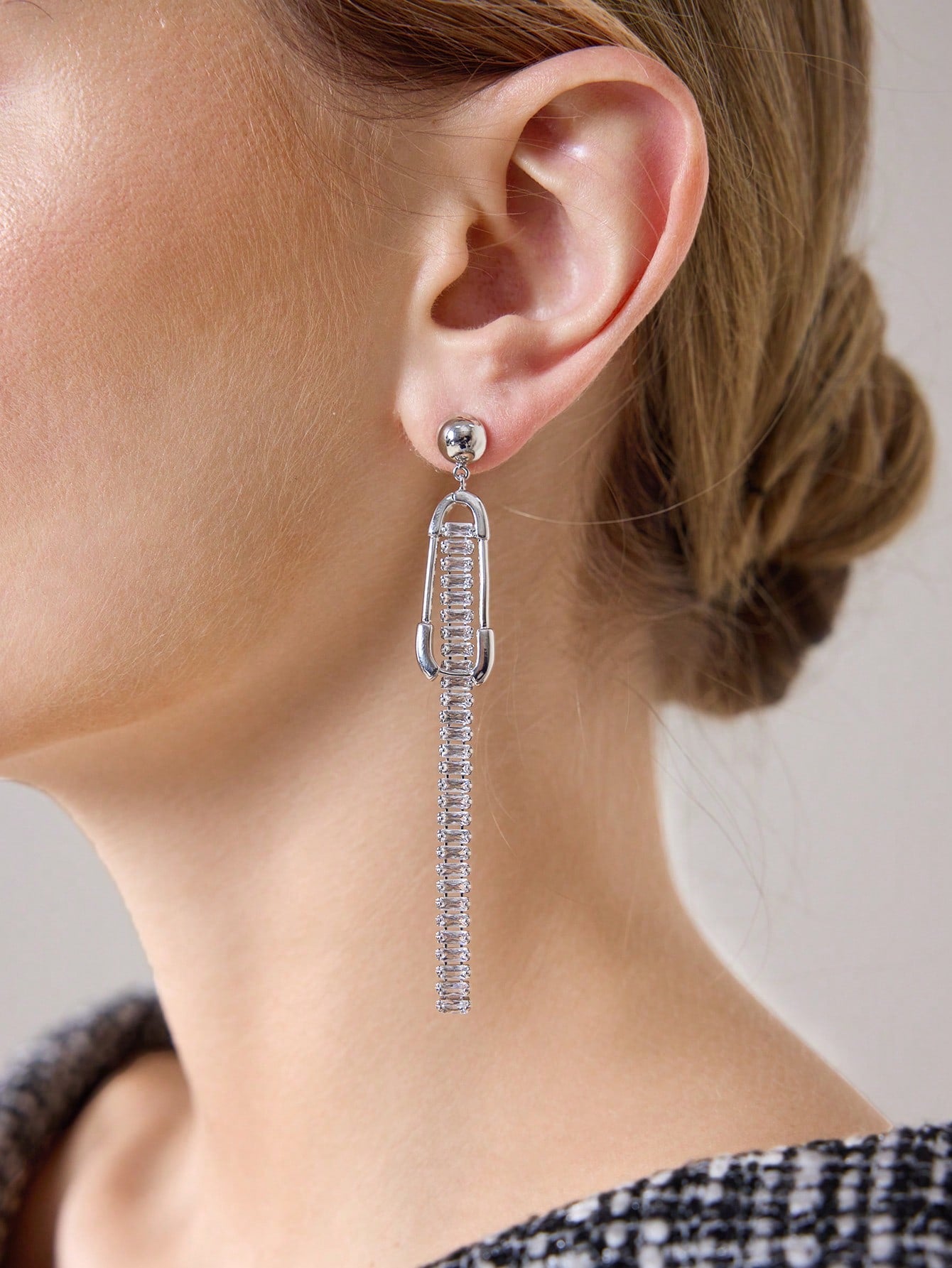 CM-AXS688516 Women Trendy Seoul Style Zirconia Stone Dangle Earrings - Silver