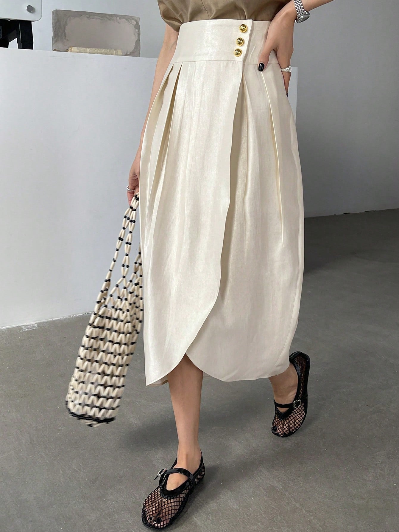 CM-BS665612 Women Casual Seoul Style Solid Color Tulip Hem Skirt With Slit - Beige