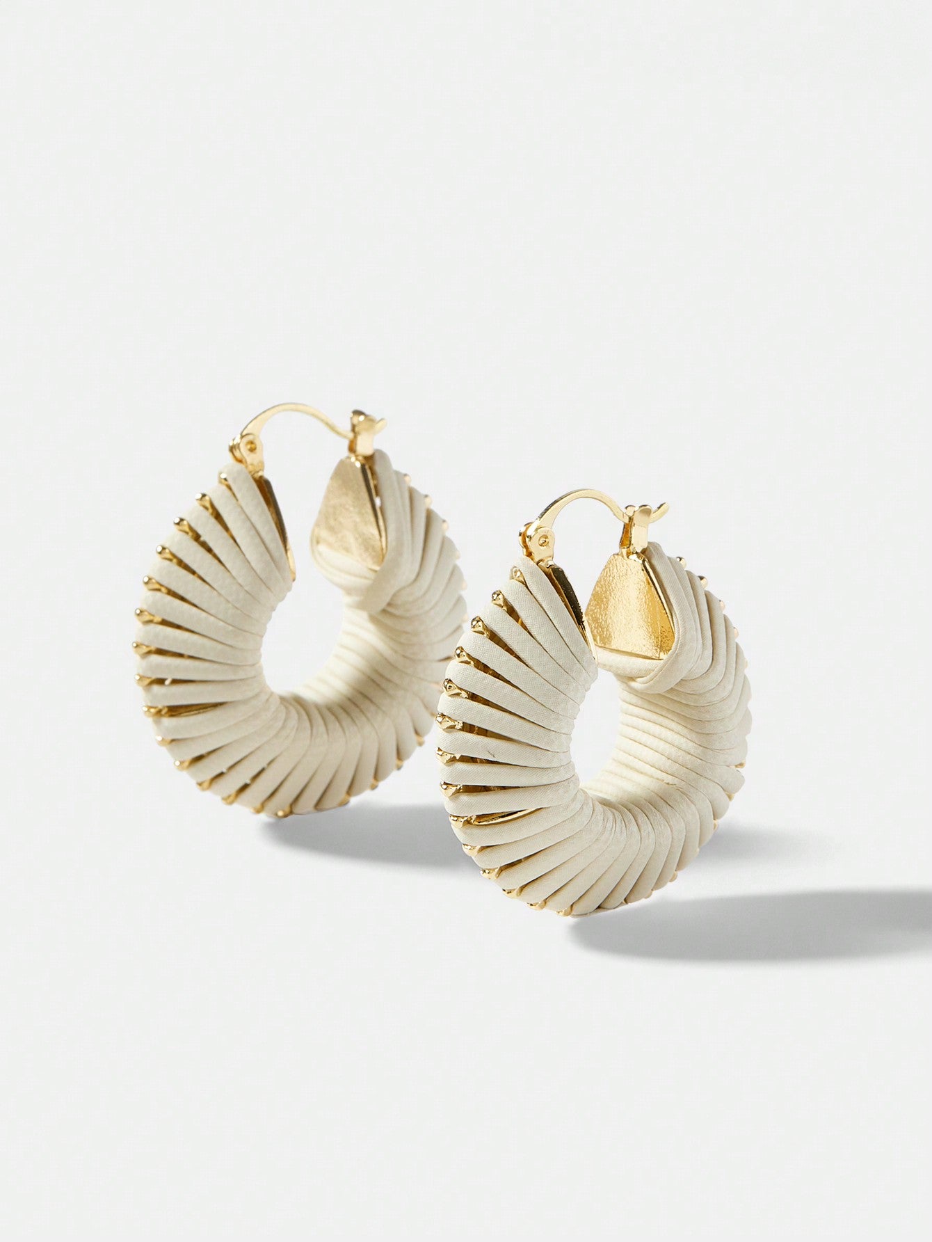 CM-AXS408071 Women Trendy Seoul Style 18K Gold Plated Red PU Leather Braided Hoop Earrings