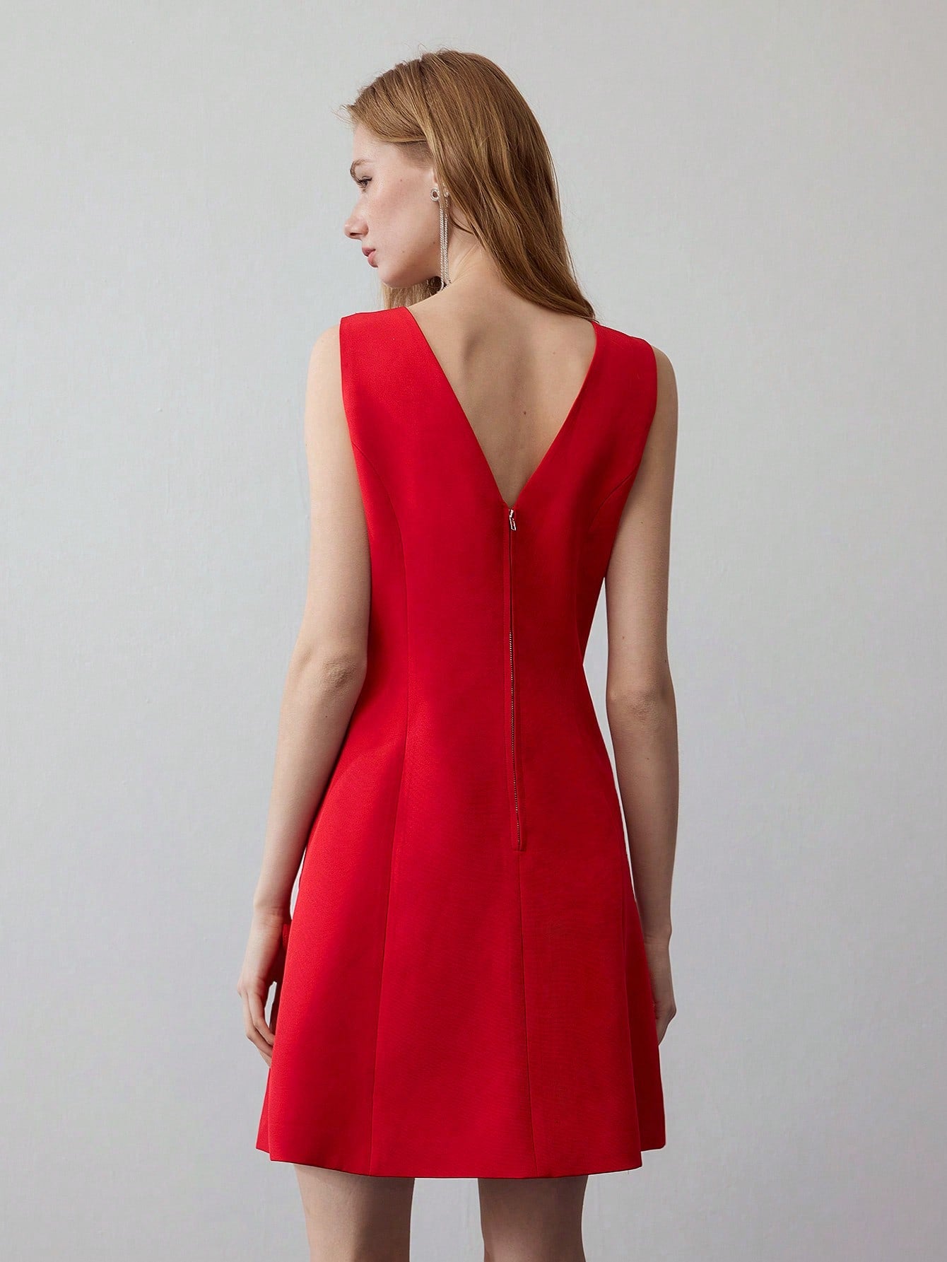 CM-DS014988 Women Elegant Seoul Style Round Neck Sleeveless Bow Decor A-Line Dress - Red