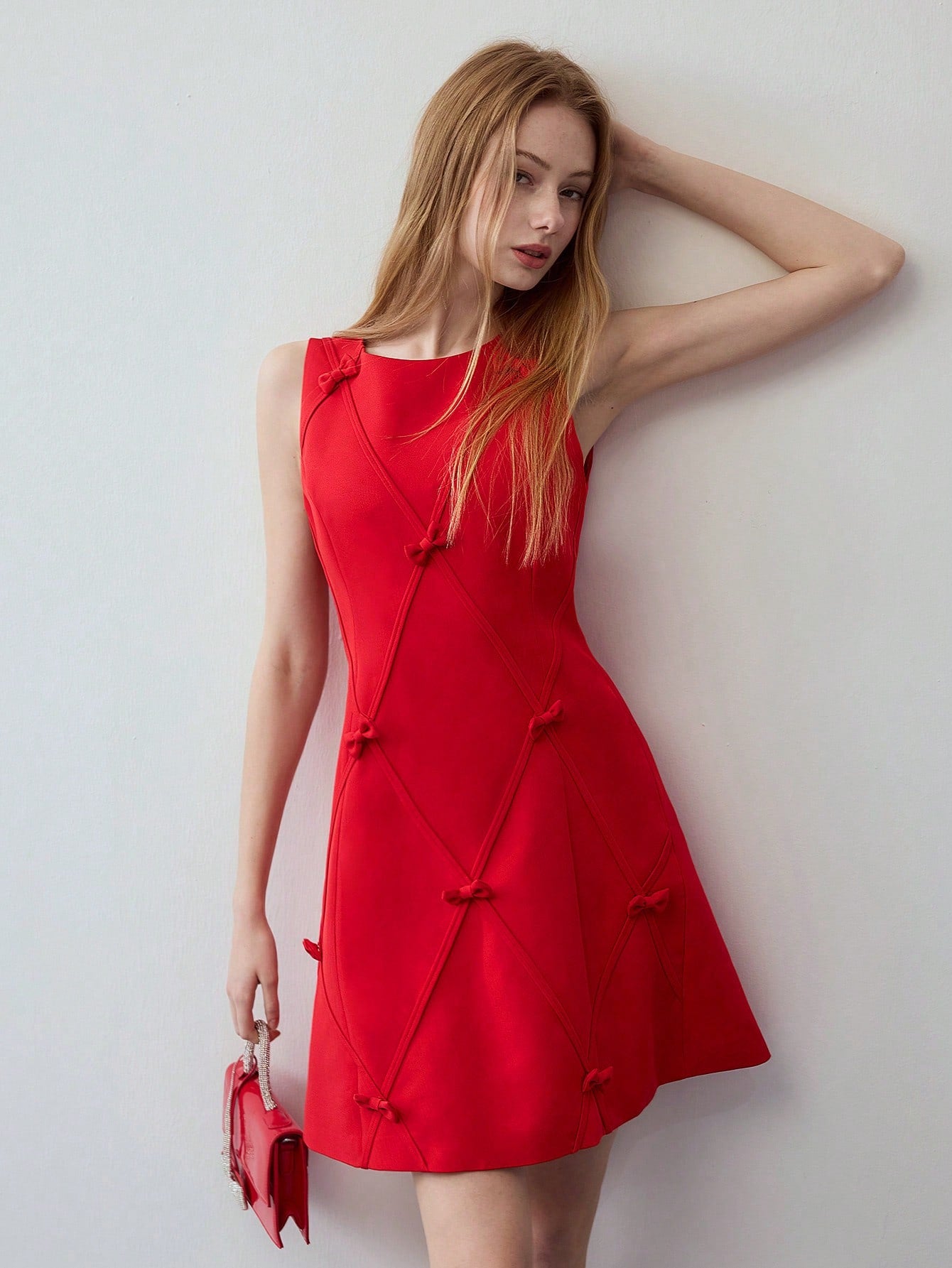 CM-DS014988 Women Elegant Seoul Style Round Neck Sleeveless Bow Decor A-Line Dress - Red