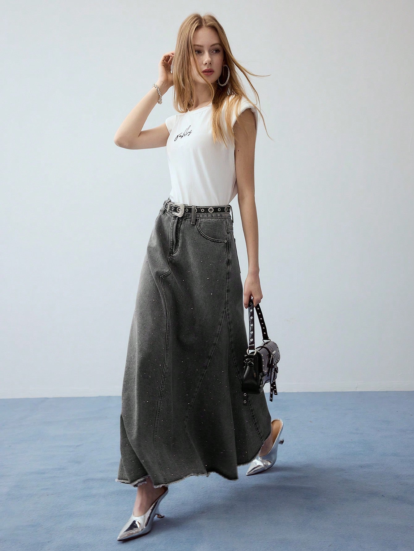 CM-BS389752 Women Casual Seoul Style Rhinestone Detail A-Line Denim Skirt - Gray
