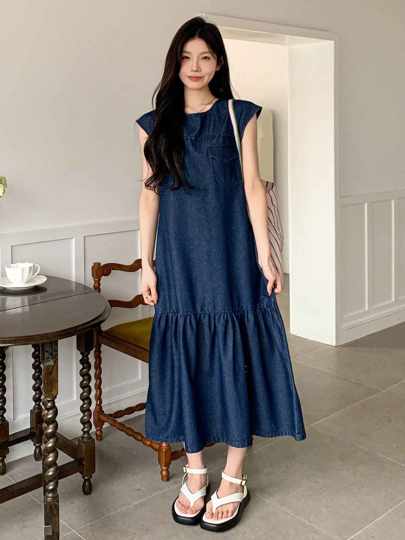 CM-DS193230 Women Casual Seoul Style Dark Wash Round Neck Ruffle Hem Long Denim Dress