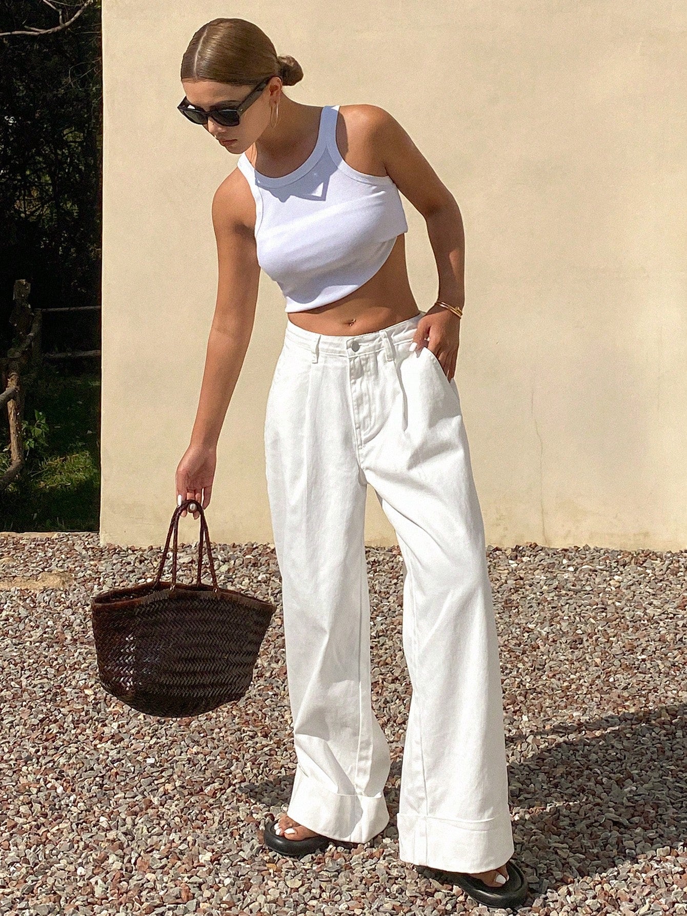 CM-BS010000 Women Casual Seoul Style Loose Mid Waist Solid Color Denim Jeans - White