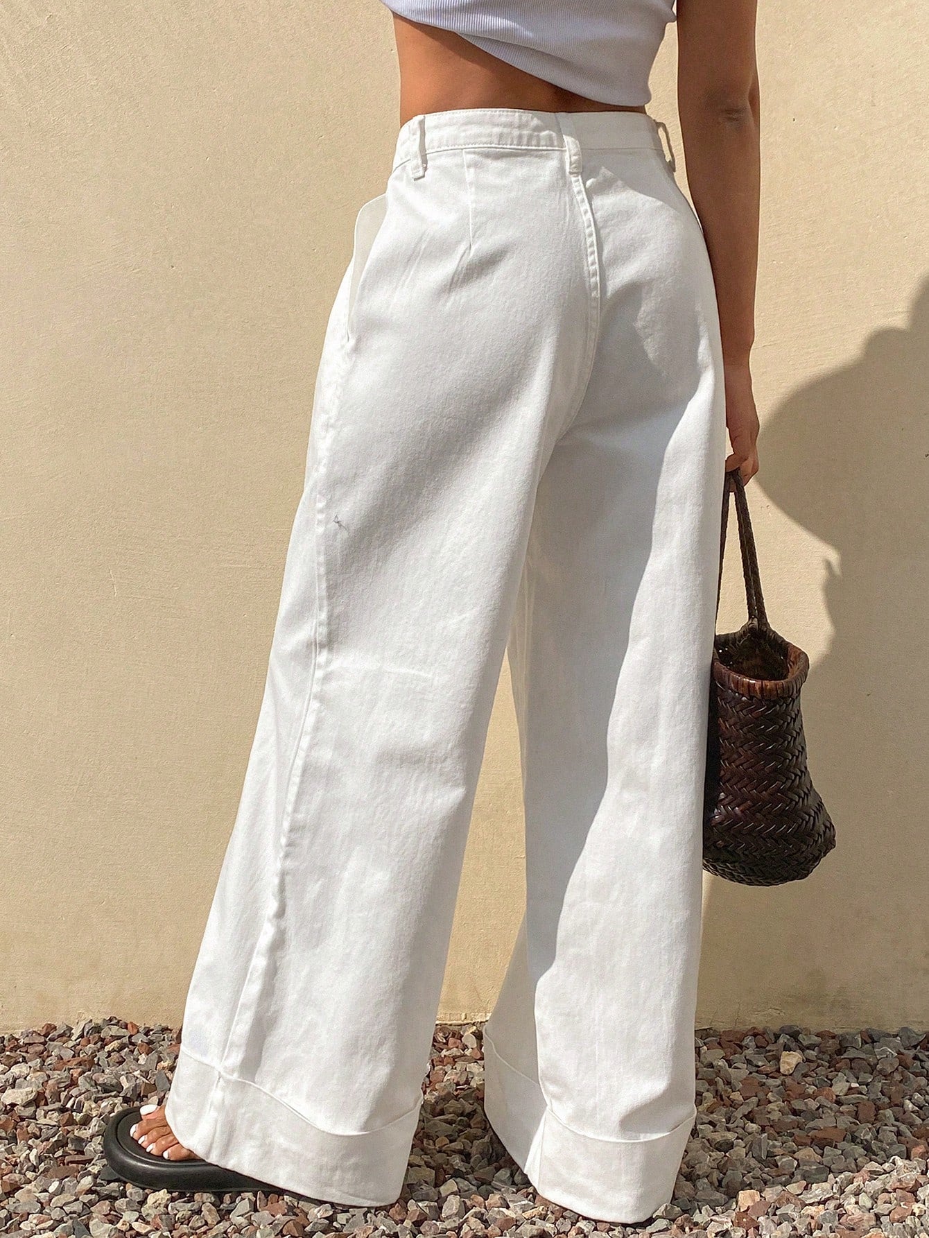 CM-BS010000 Women Casual Seoul Style Loose Mid Waist Solid Color Denim Jeans - White