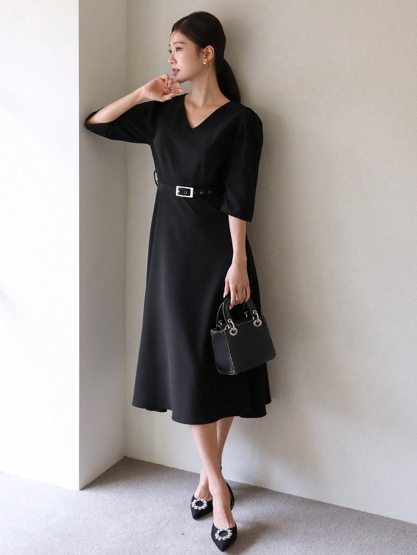 CM-DS667409 Women Elegant Seoul Style Solid Color V-Neck Fitted 3/4 Sleeve Belted Dress - Black