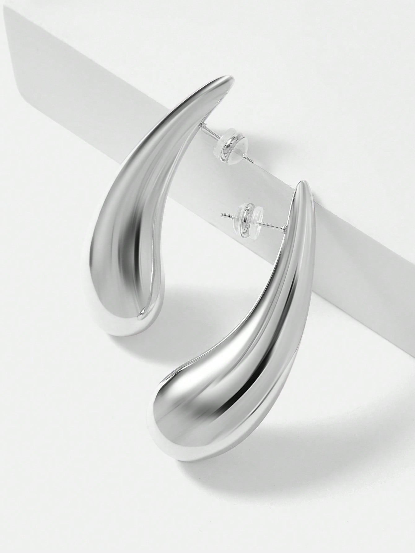 CM-AXS175211 Women Trendy Seoul Style Geometric Teardrop Stud Earrings - Silver