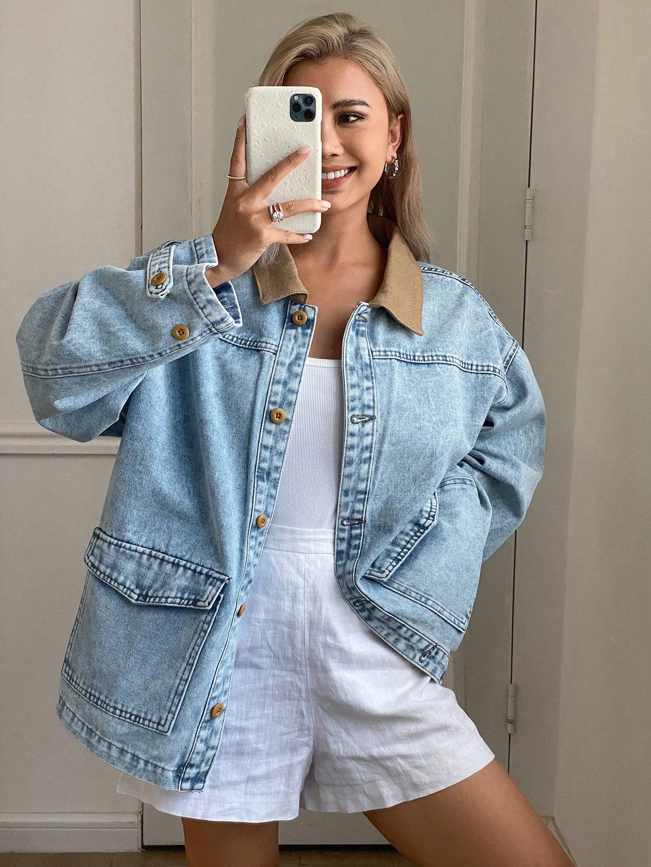 CM-CS047111 Women Casual Seoul Style Medium Wash Contrast Color Collar Necline Long Sleeve Denim Jacket