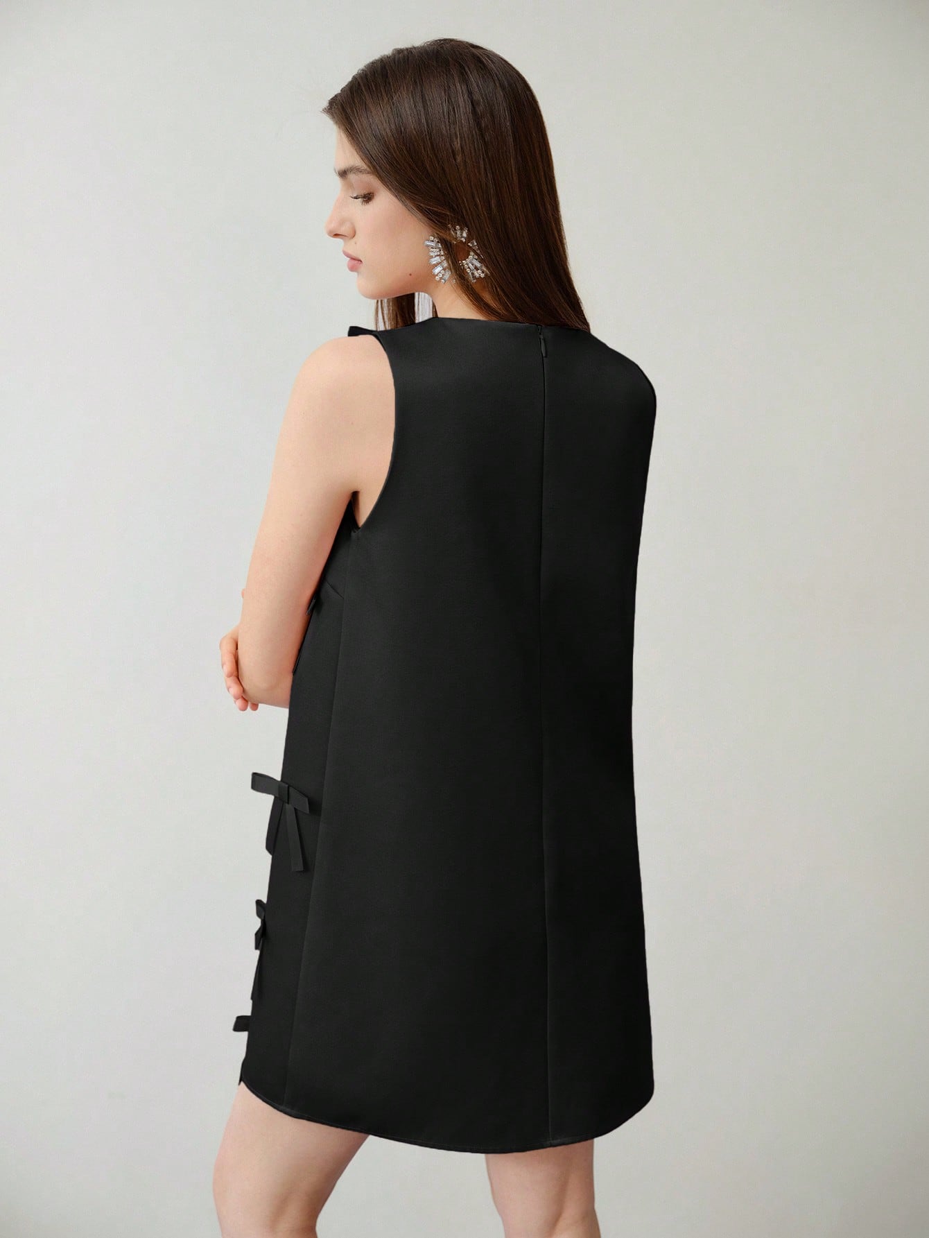 CM-DS900220 Women Elegant Seoul Style Round Neck Sleeveless Bow Decor Short Dress - Black