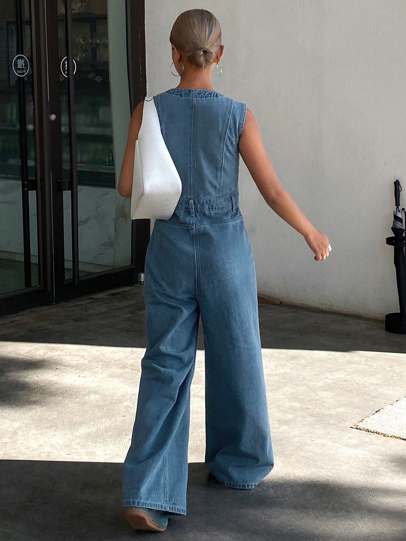 CM-JS840173 Women Casual Seoul Style V-Neck Sleeveless Distressed Pocket Denim Overall Jumpsuit - Blue