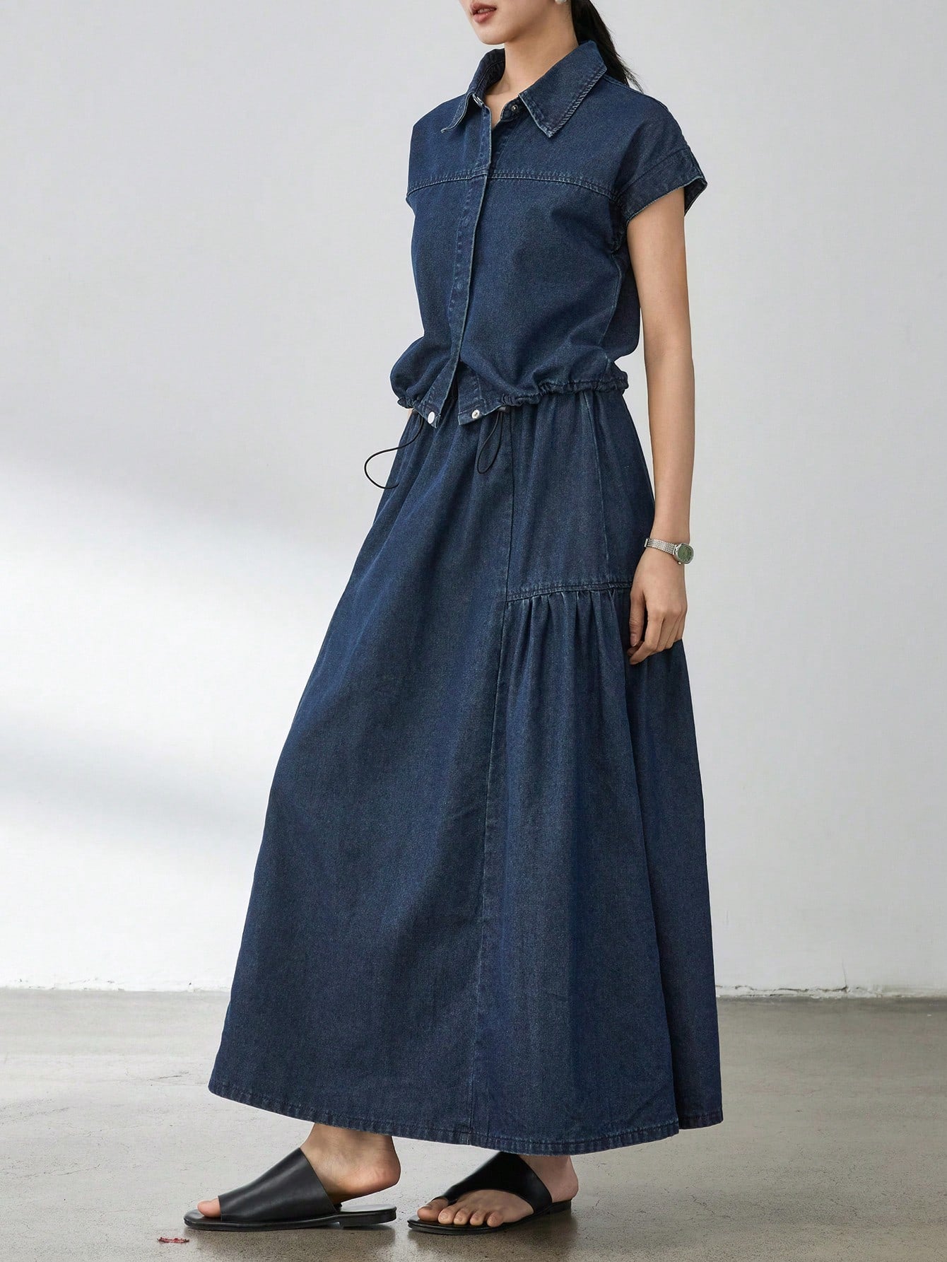 CM-SS320012 Women Casual Seoul Style Dark Wash Collar Neckline Short Sleeve Drawstring Top With A-Line Denim Skirt - Set
