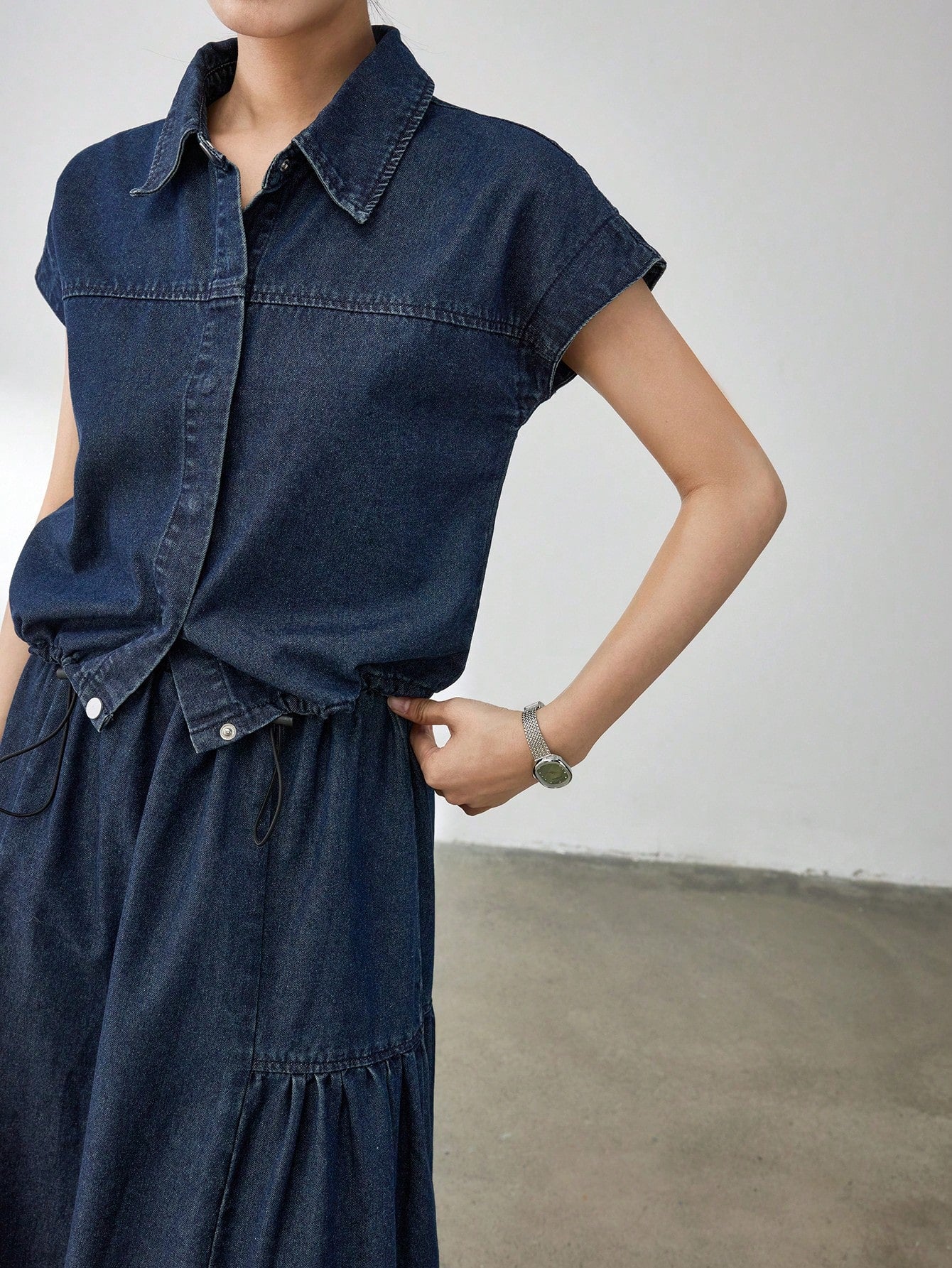 CM-SS320012 Women Casual Seoul Style Dark Wash Collar Neckline Short Sleeve Drawstring Top With A-Line Denim Skirt - Set