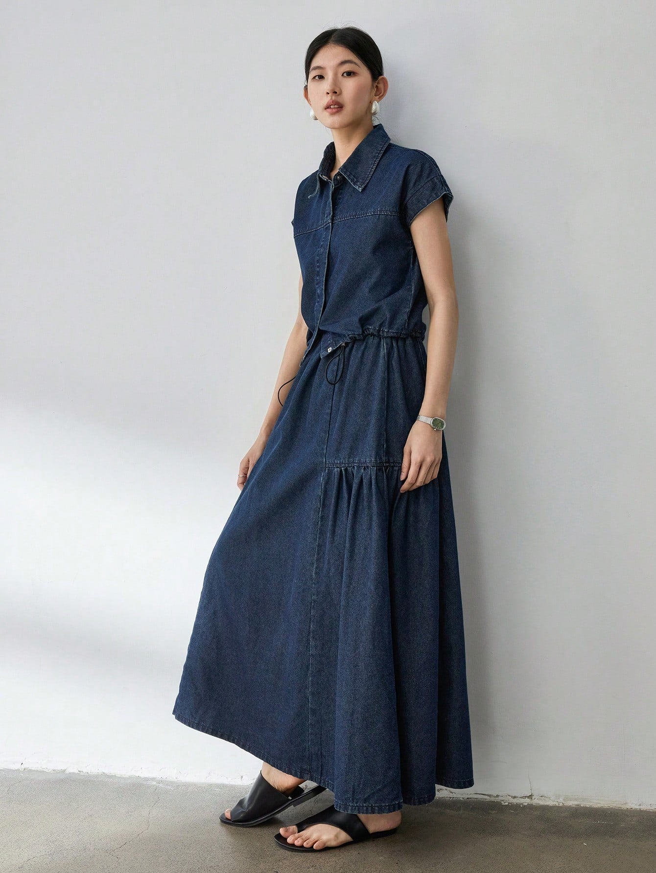 CM-SS320012 Women Casual Seoul Style Dark Wash Collar Neckline Short Sleeve Drawstring Top With A-Line Denim Skirt - Set