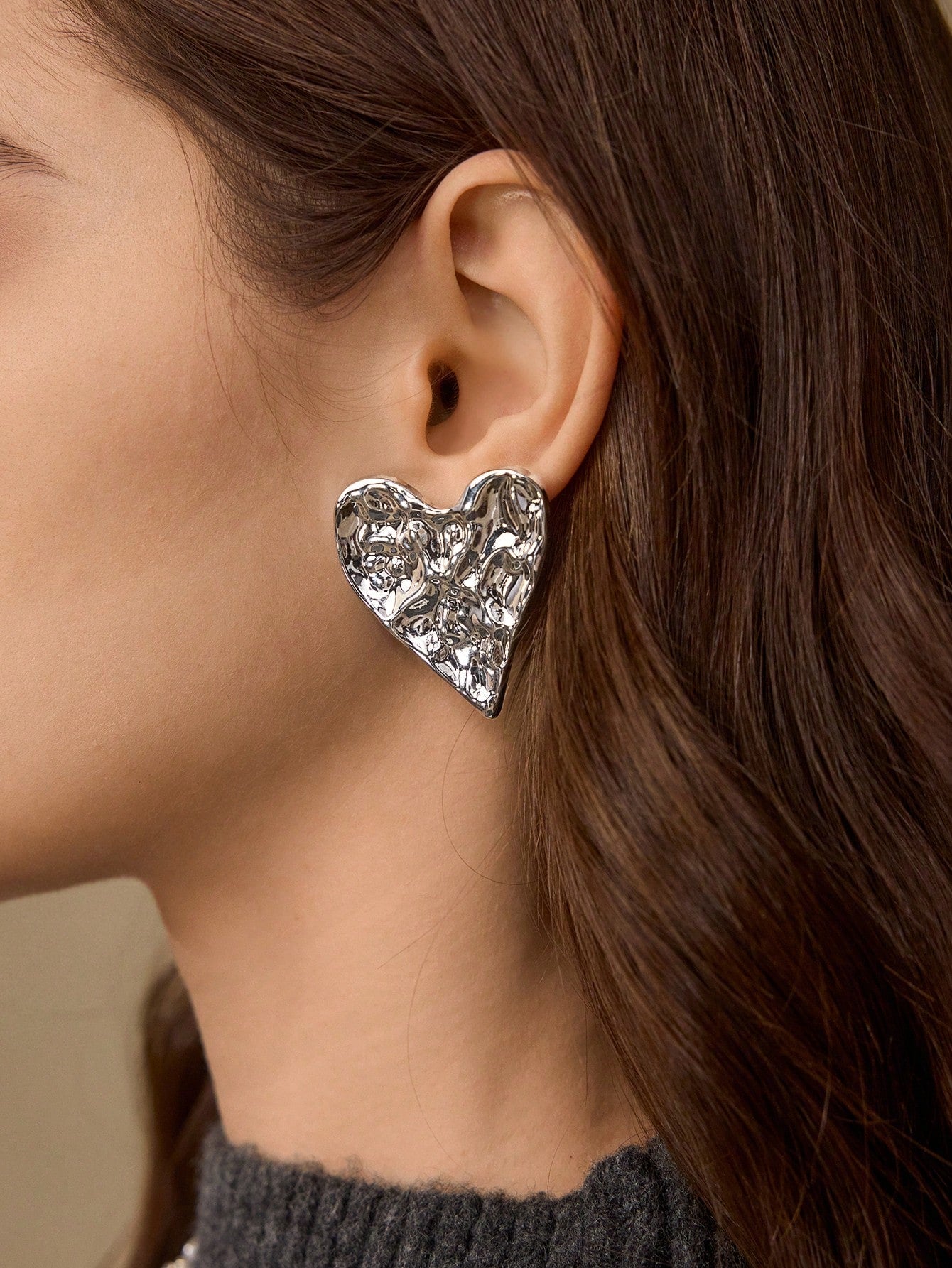 CM-AXS629299 Women Trendy Seoul Style Heart-Textured Stud Earrings - Silver