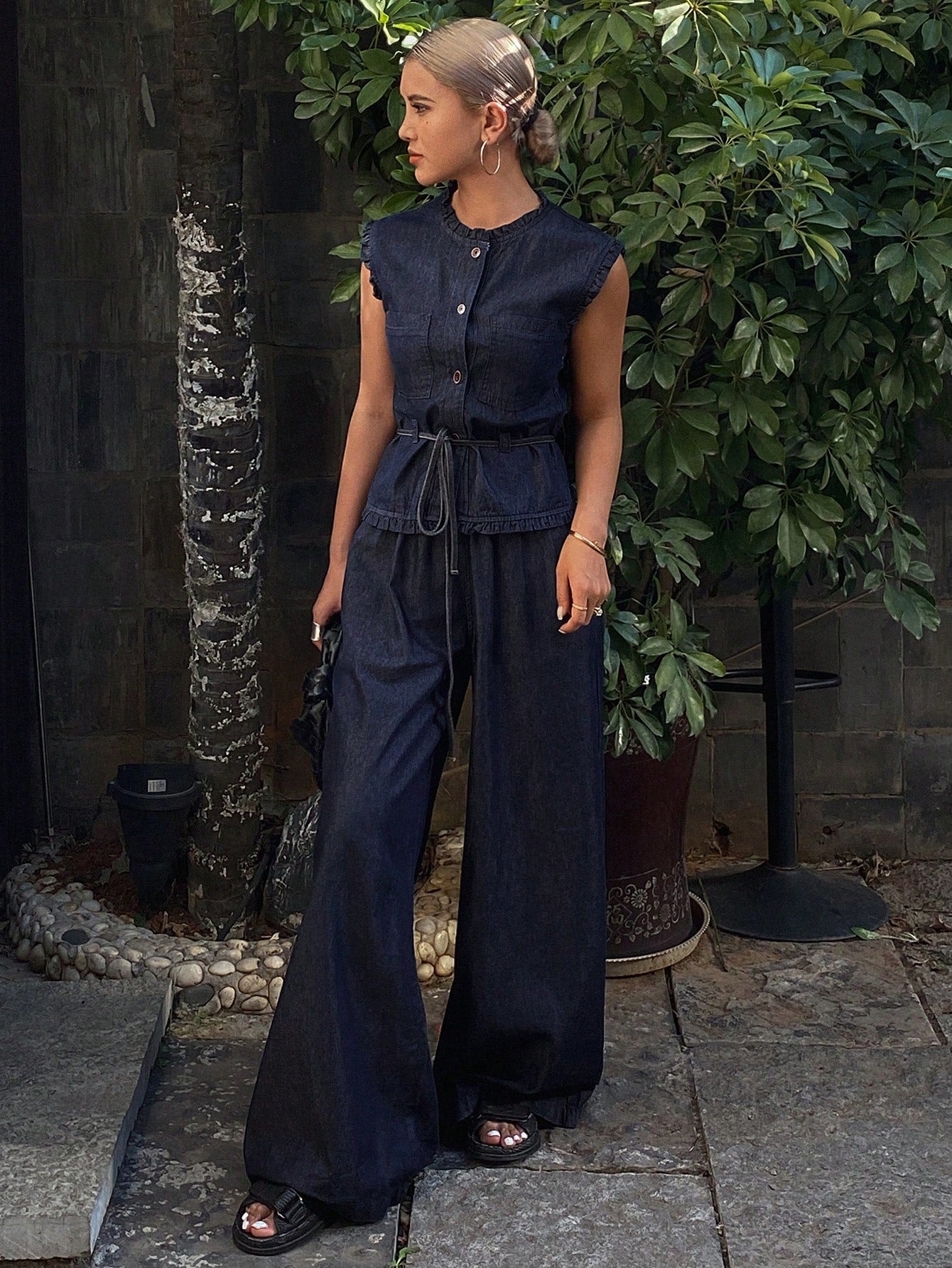 CM-SS535534 Women Casual Seoul Style Dark Wash Ruffle Sleeveless Denim Vest With Jeans - Set