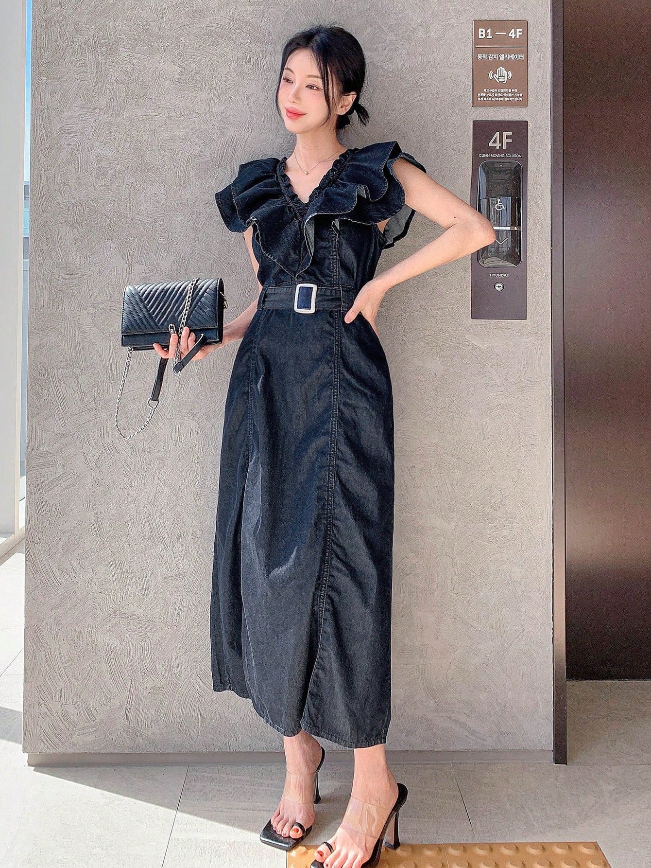 CM-DS414421 Women Casual Seoul Style V-Neck Flounce Sleeve Ruffle Maxi Denim Dress - Blue
