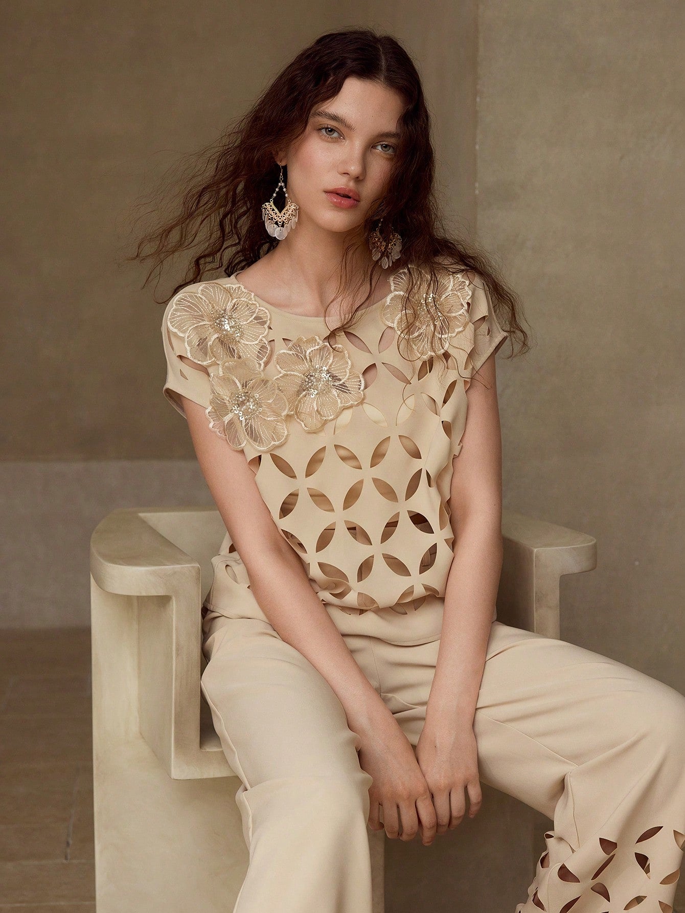 CM-TS689935 Women Elegant Seoul Style Floral Embroidery Round Neck Batwing Sleeve Blouse - Apricot