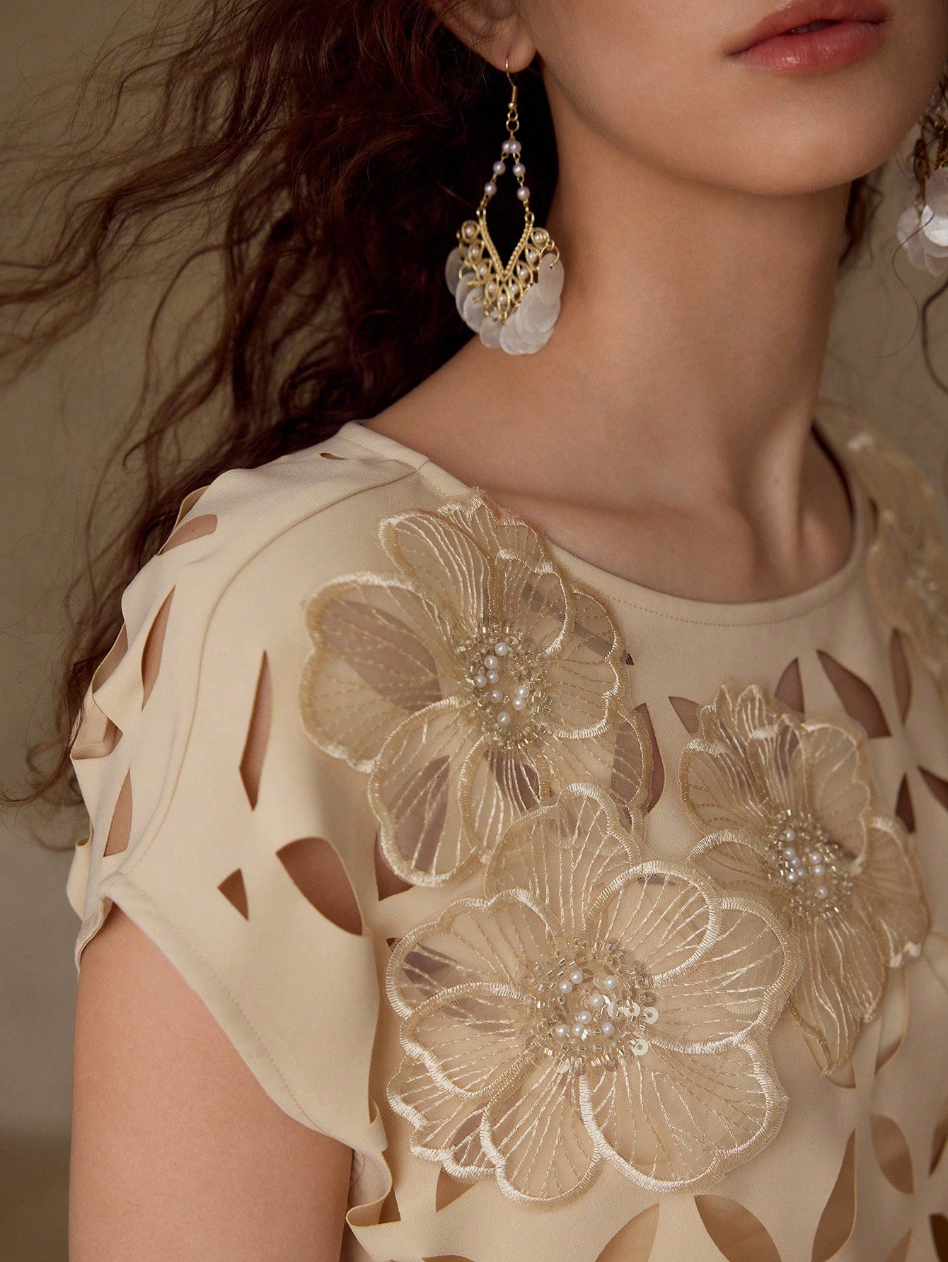CM-TS689935 Women Elegant Seoul Style Floral Embroidery Round Neck Batwing Sleeve Blouse - Apricot