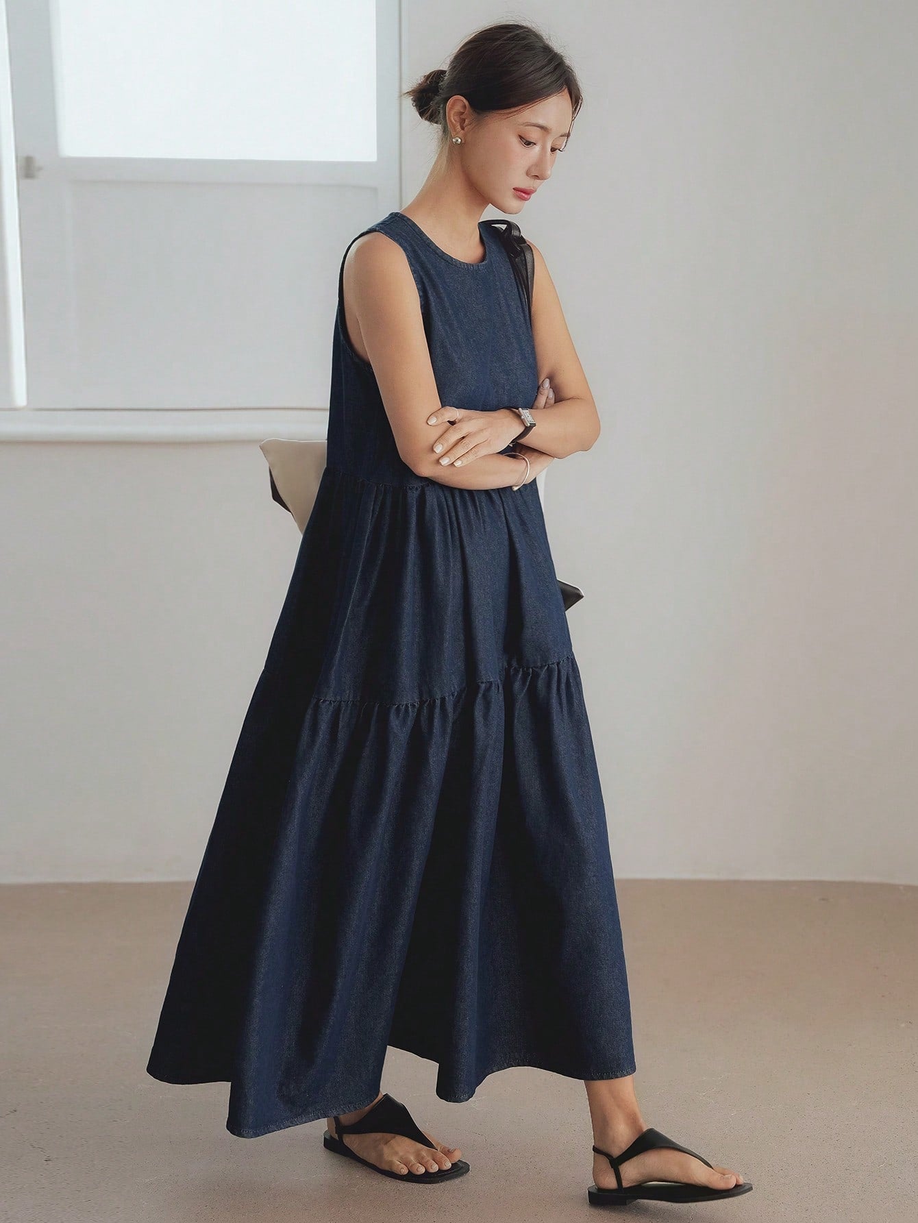 CM-DS393956 Women Casual Seoul Style Washed Round Neck Sleeveless High Waist Denim Dress - Blue