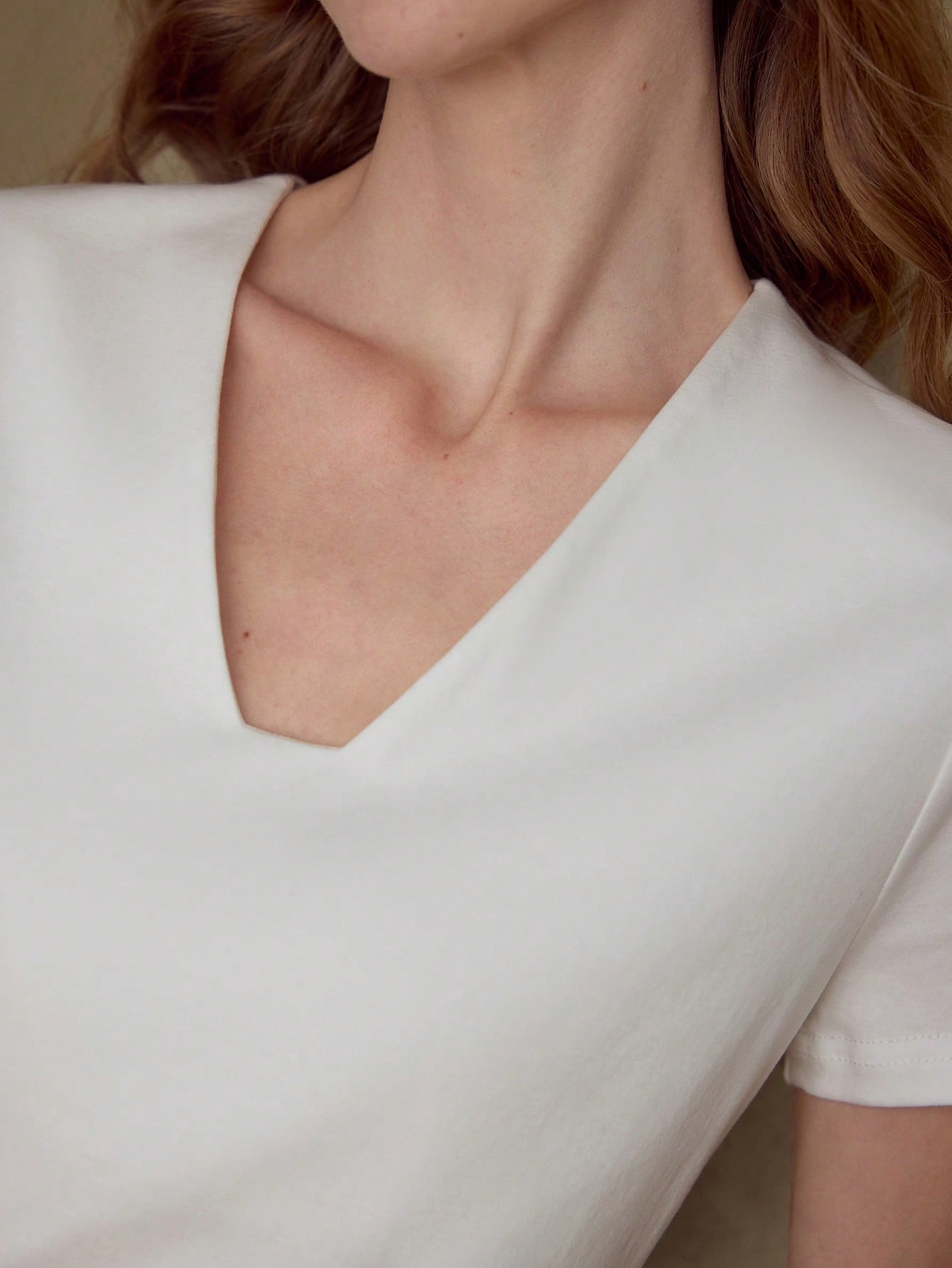 CM-TS744421 Women Casual Seoul Style V-Neck Short Sleeve T-Shirt - White