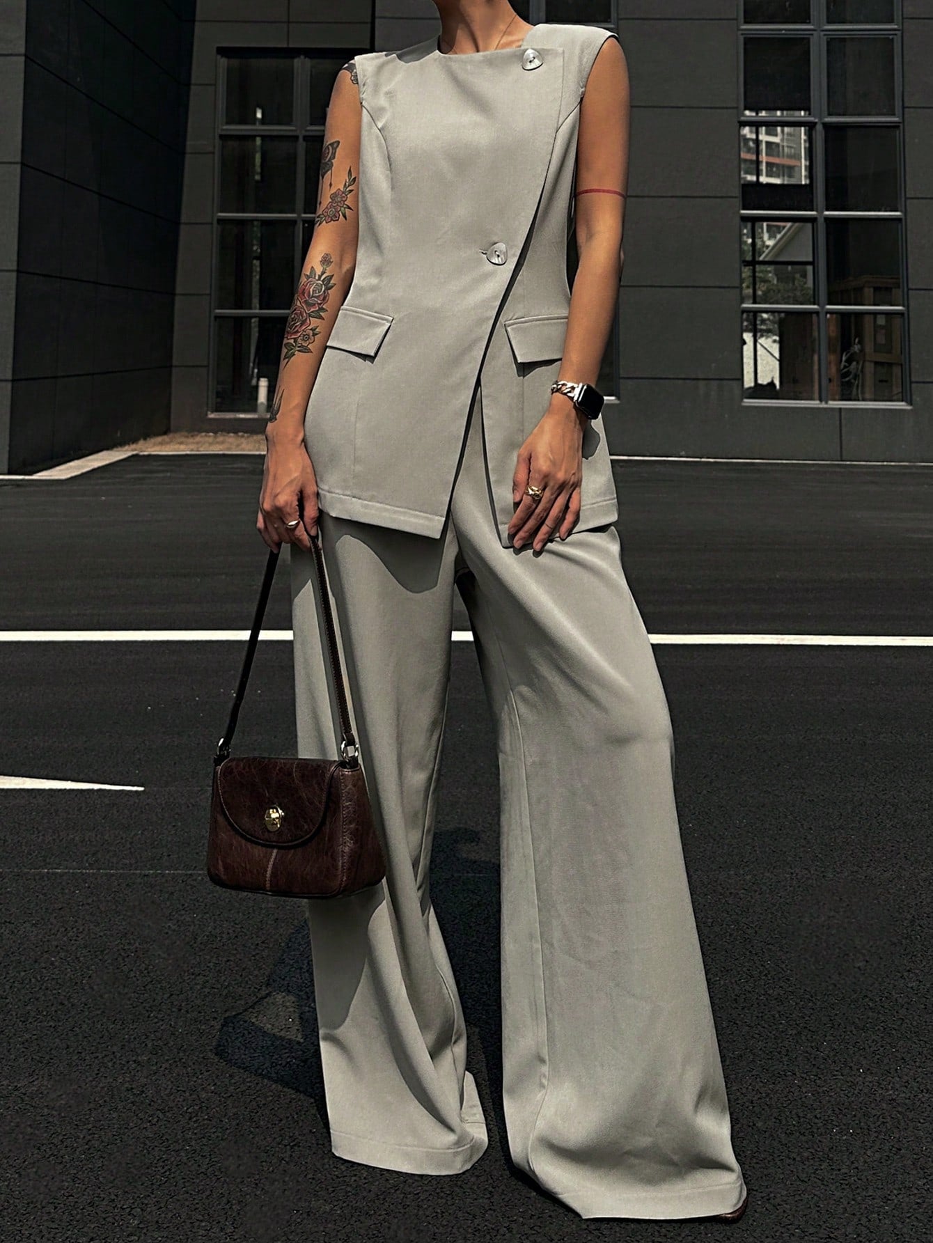 CM-SS422694 Women Casual Seoul Style Sleeveless Lapel Neckline Vest With Pants - Set