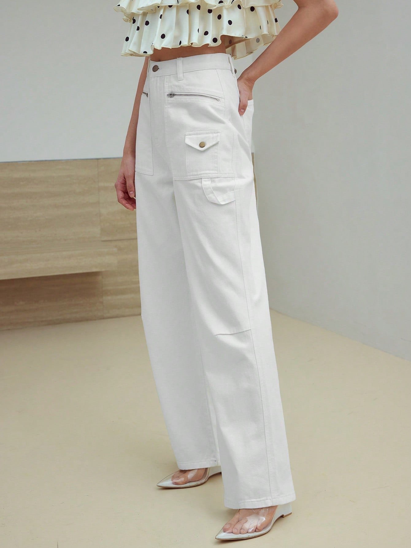CM-BS914993 Women Casual Seoul Style Loose Fit Straight Leg Denim Jeans - White
