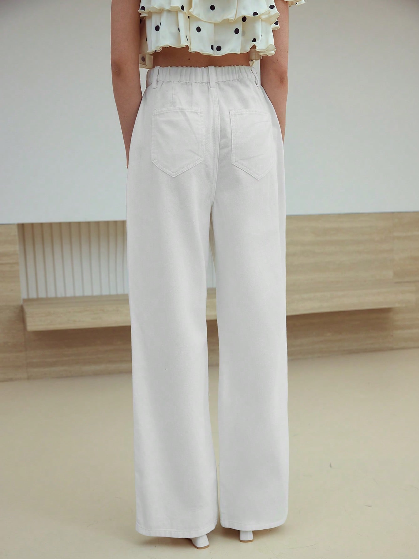 CM-BS914993 Women Casual Seoul Style Loose Fit Straight Leg Denim Jeans - White