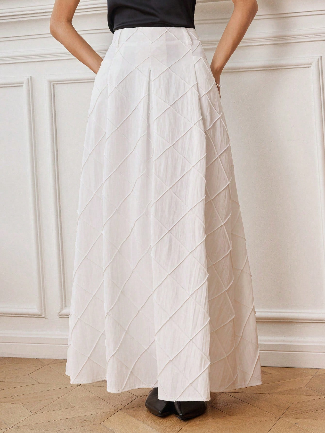 CM-BS557593 Women Trendy Bohemian Style High Waist Wide Hem Pleated Long Skirt - White