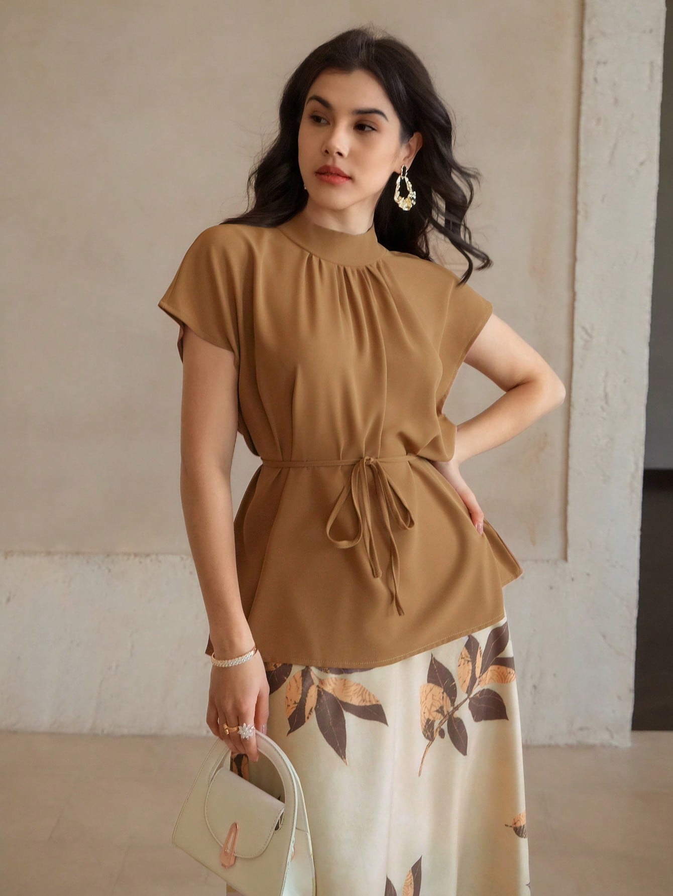 CM-SS855358 Women Casual Seoul Style Solid Color Batwing Sleeve Blouse With Floral Print Midi Skirt - Set