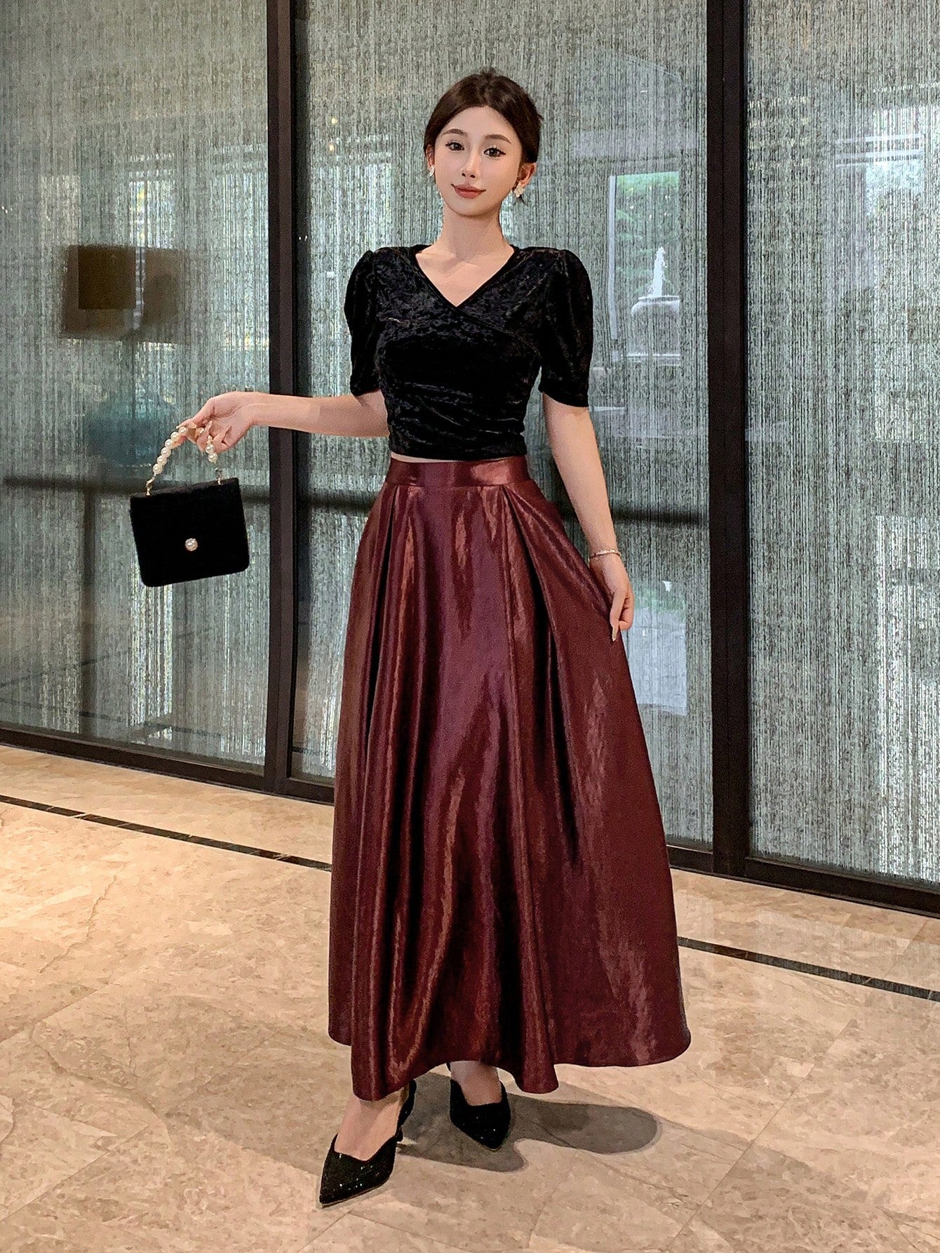 CM-BS235763 Women Elegant Seoul Style Satin Pleated Maxi Skirt - Burgundy