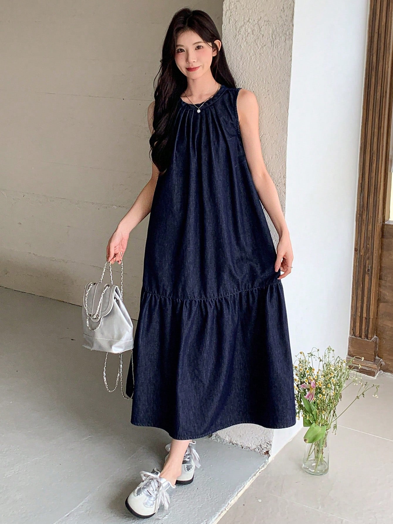 CM-DS238333 Women Casual Seoul Style Round Neck Sleeveless Bow Tie Decor Long Doll Denim Dress