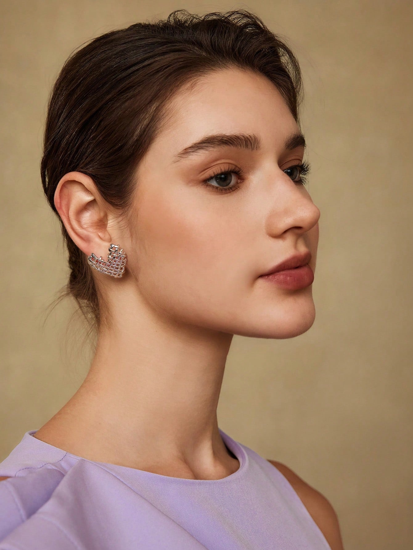 CM-AXS600662 Women Trendy Seoul Style Silver Tone Grid Heart Stud Earrings