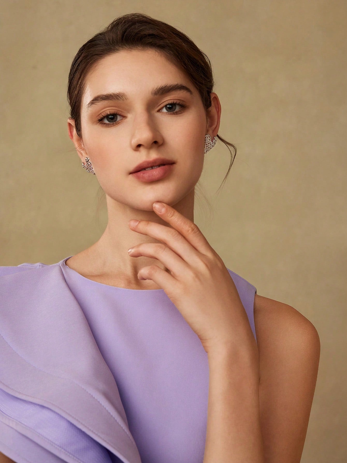 CM-AXS600662 Women Trendy Seoul Style Silver Tone Grid Heart Stud Earrings