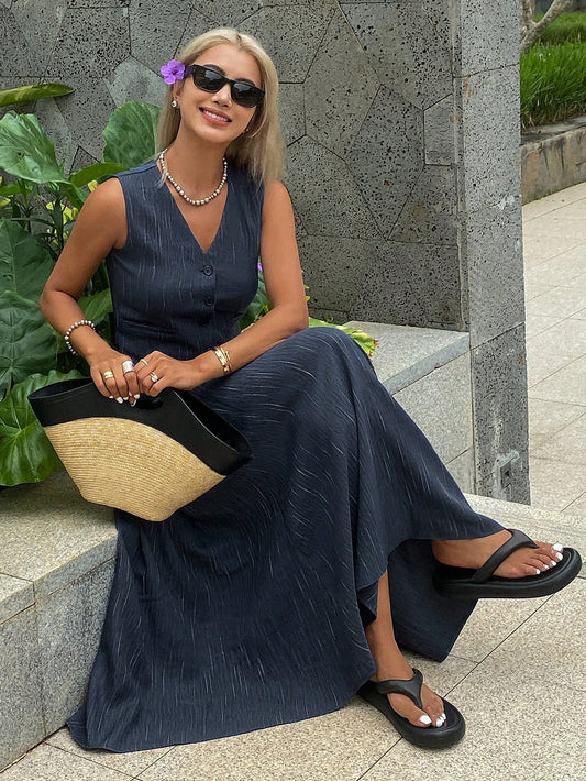 CM-SS621240 Women Elegant Seoul Style V-Neck Sleeveless Camisole With Long Skirt - Set