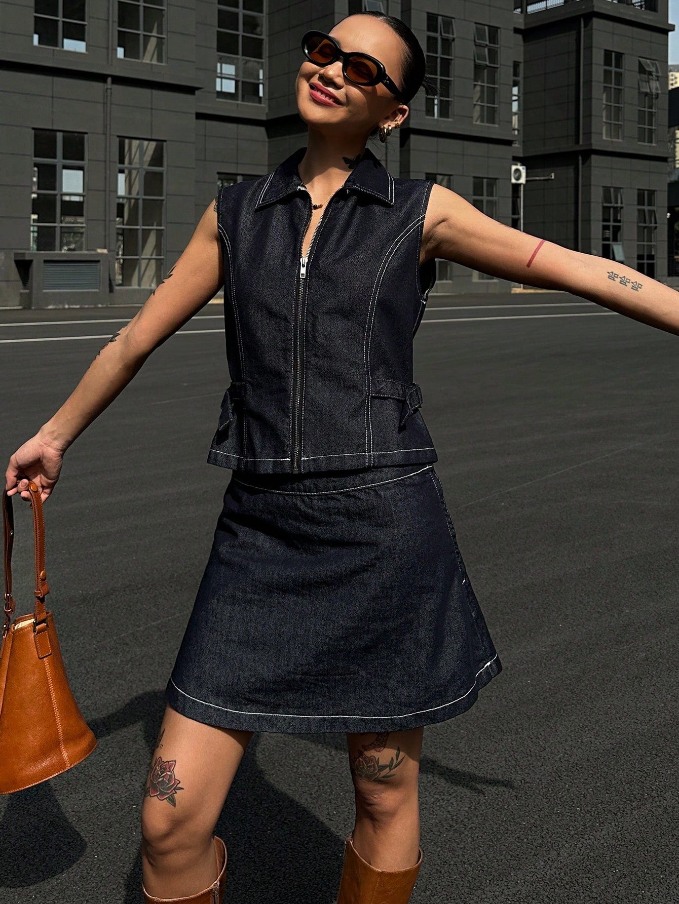 CM-SS741556 Women Casual Seoul Style Contrast Stitch Slim Fit Zip-Up Sleeveless Jacket With A-Line Denim Mini Skirt - Set