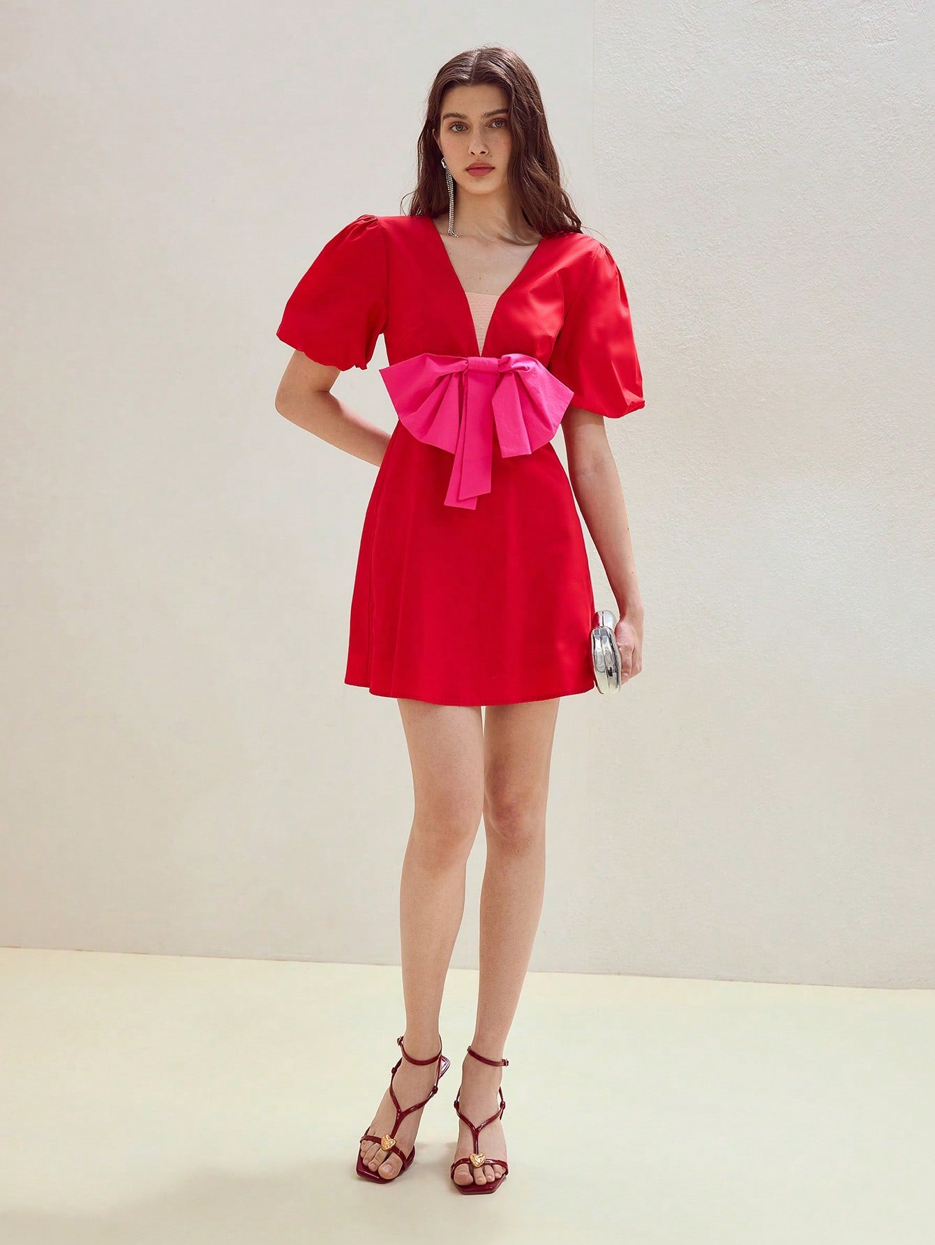 CM-DS444646 Women Elegant Seoul Style Deep V-Neck Puff Sleeve Bow Detail Colorblock Dress - Red