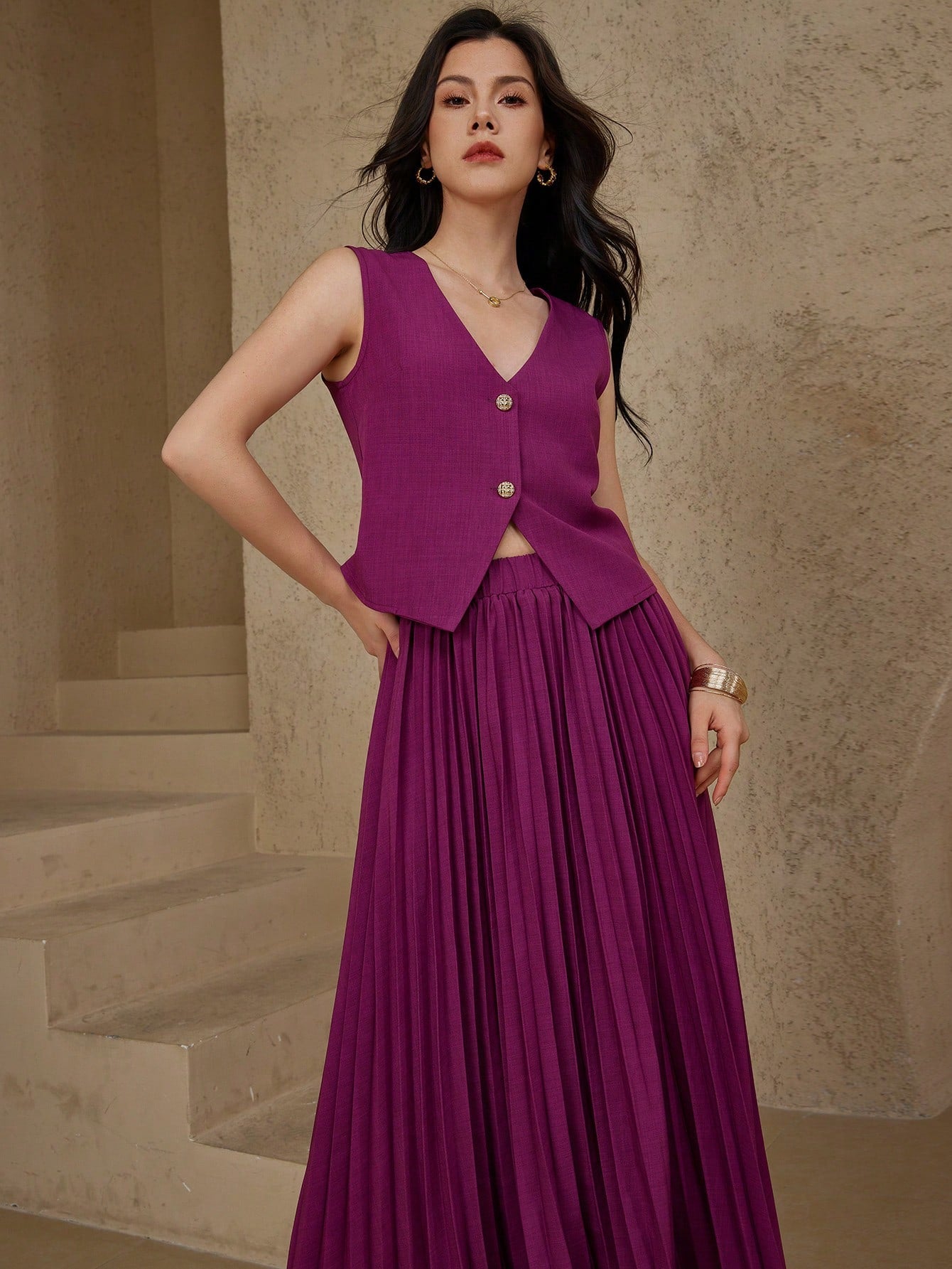CM-SS972027 Women Elegant Seoul Style V-Neck Sleeveless Blouse With Pleated Maxi Skirt - Set