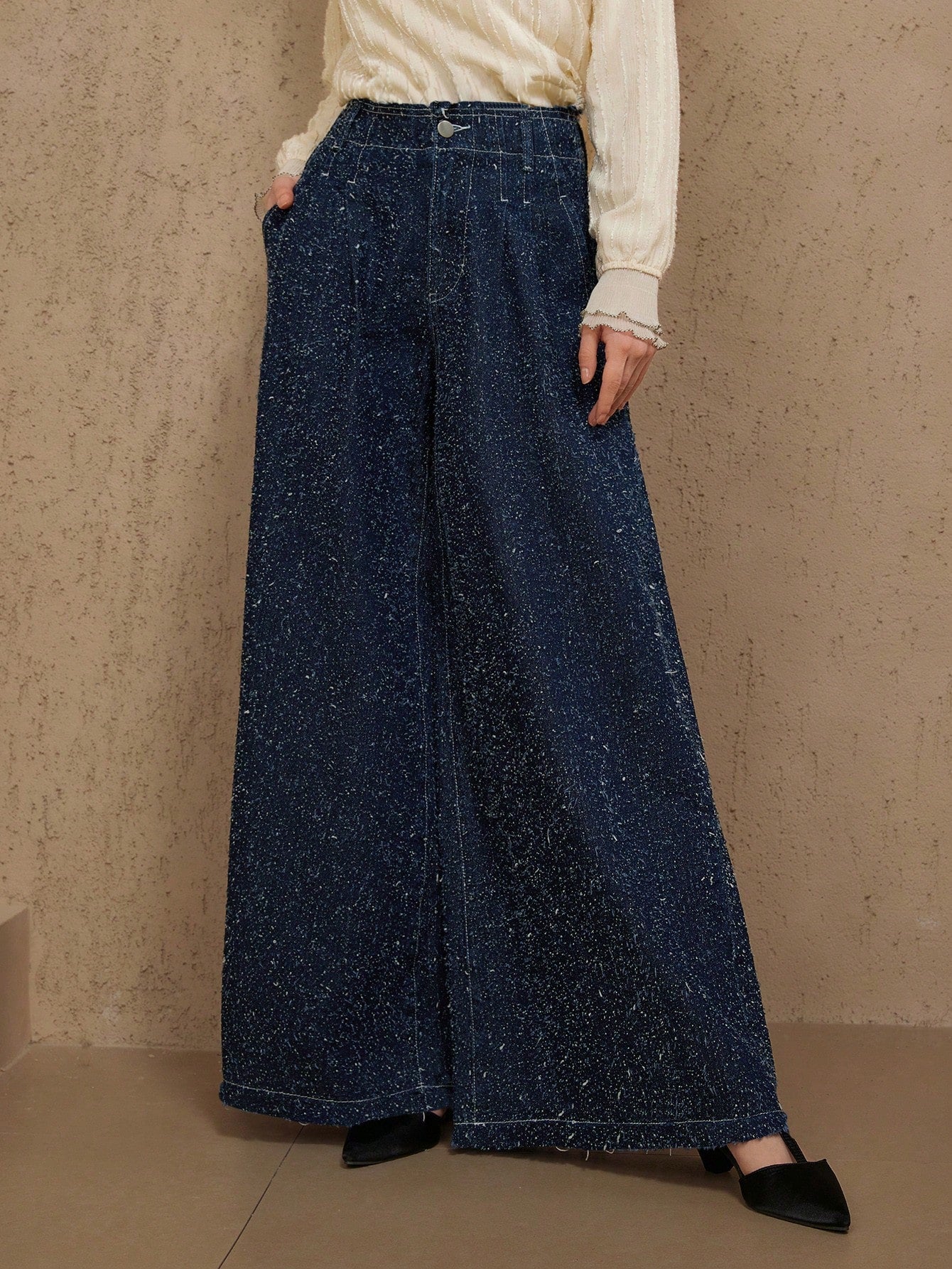 CM-BS785883 Women Casual Seoul Style Mid Waist Loose Embroidered Wide-Leg Jeans - Blue