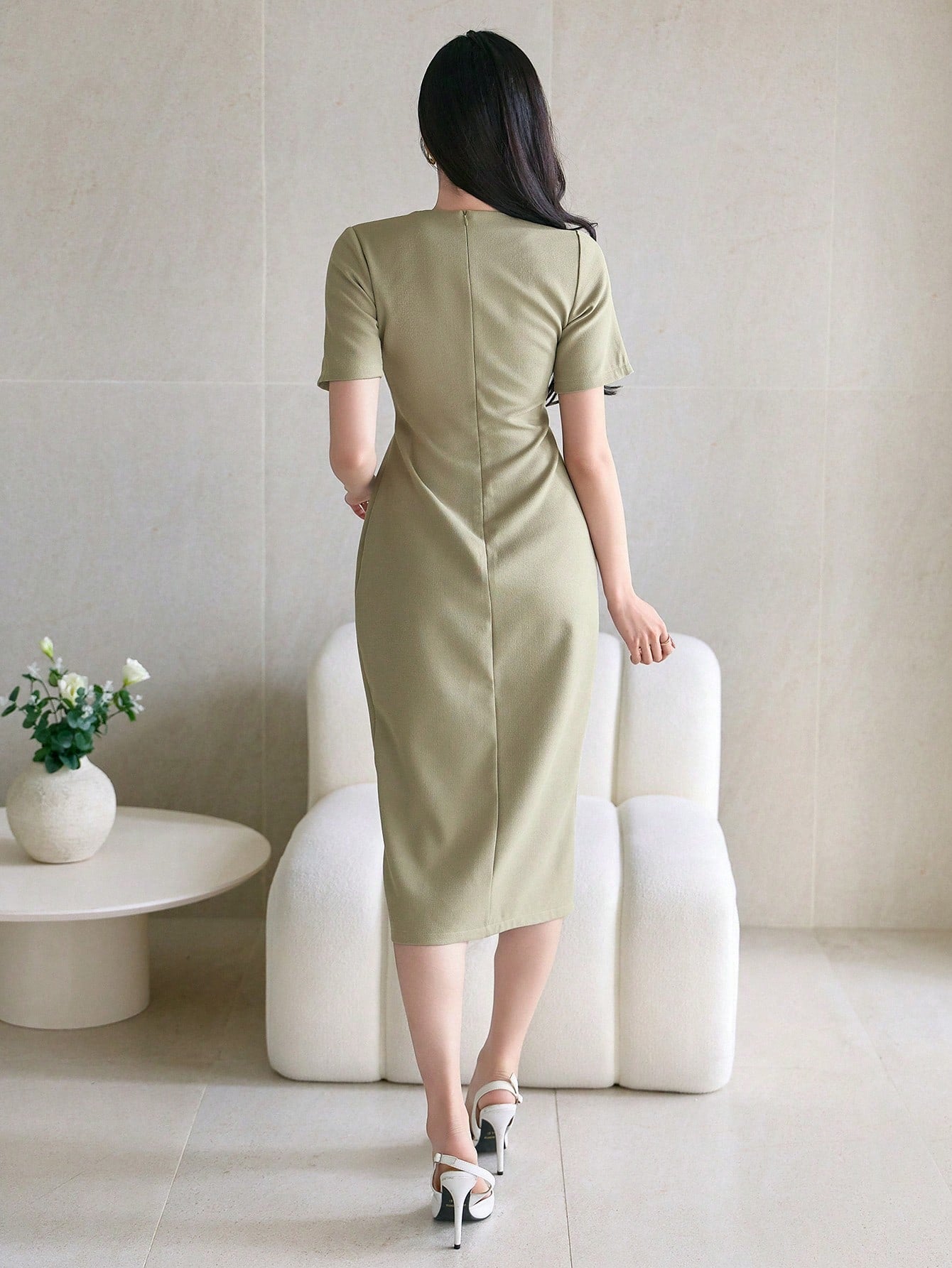 CM-DS260620 Women Elegant Seoul Style Solid V-Neck Sleeveless Midi Split Hem Dress With Pockets - Green