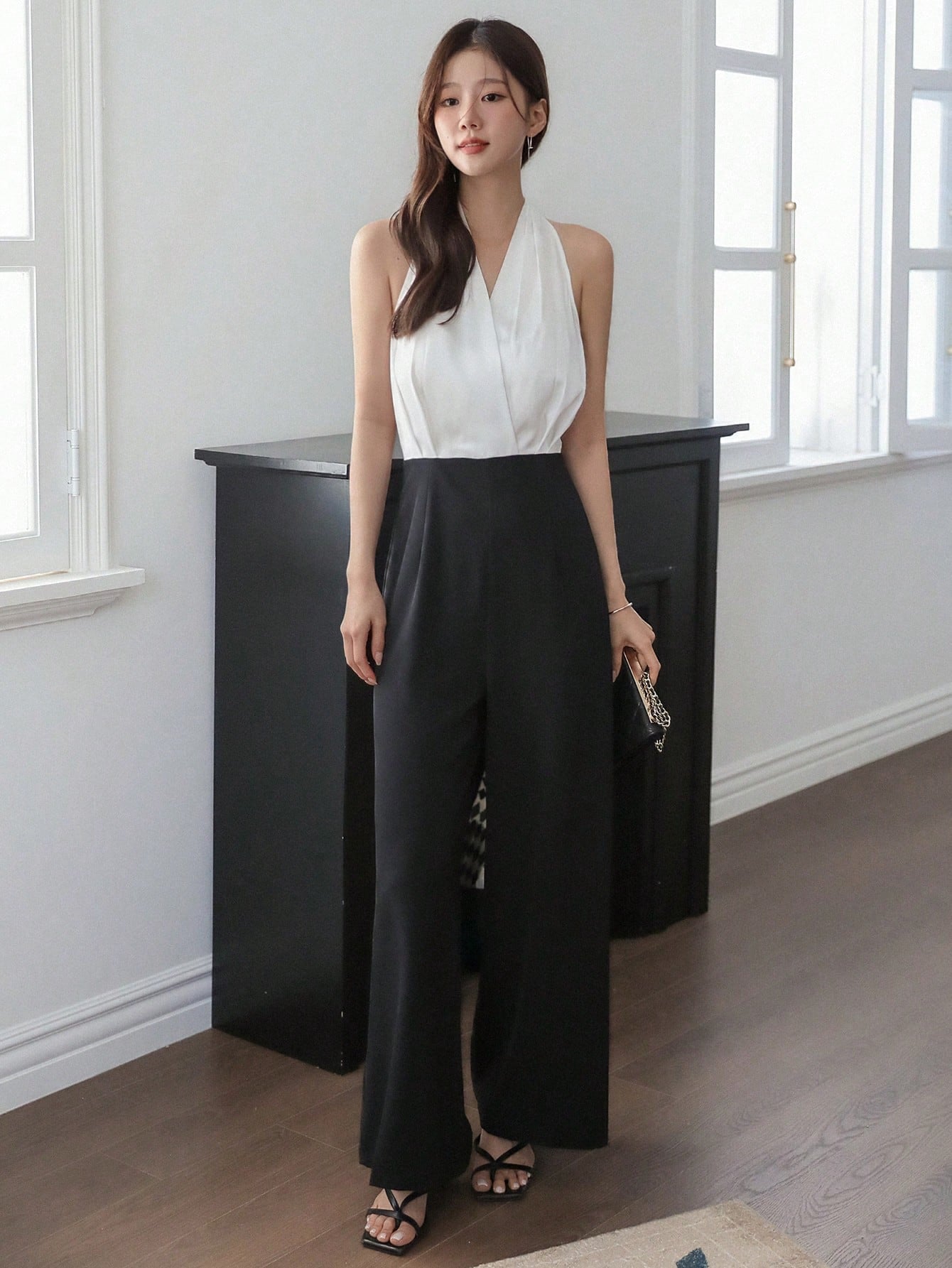 CM-JS326020 Women Elegant Seoul Style Sleeveless Mid Waist Color Block Wide Leg Jumpsuit
